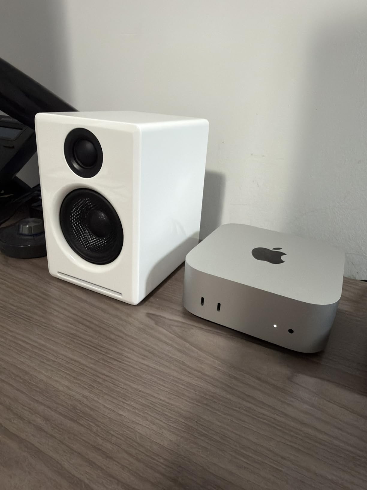 Audioengine A2+ Desktop 24 Bit Wireless Bluetooth Desktop Speakers - 60W Computer Speakers for Music and Gaming - Customer Photo 1