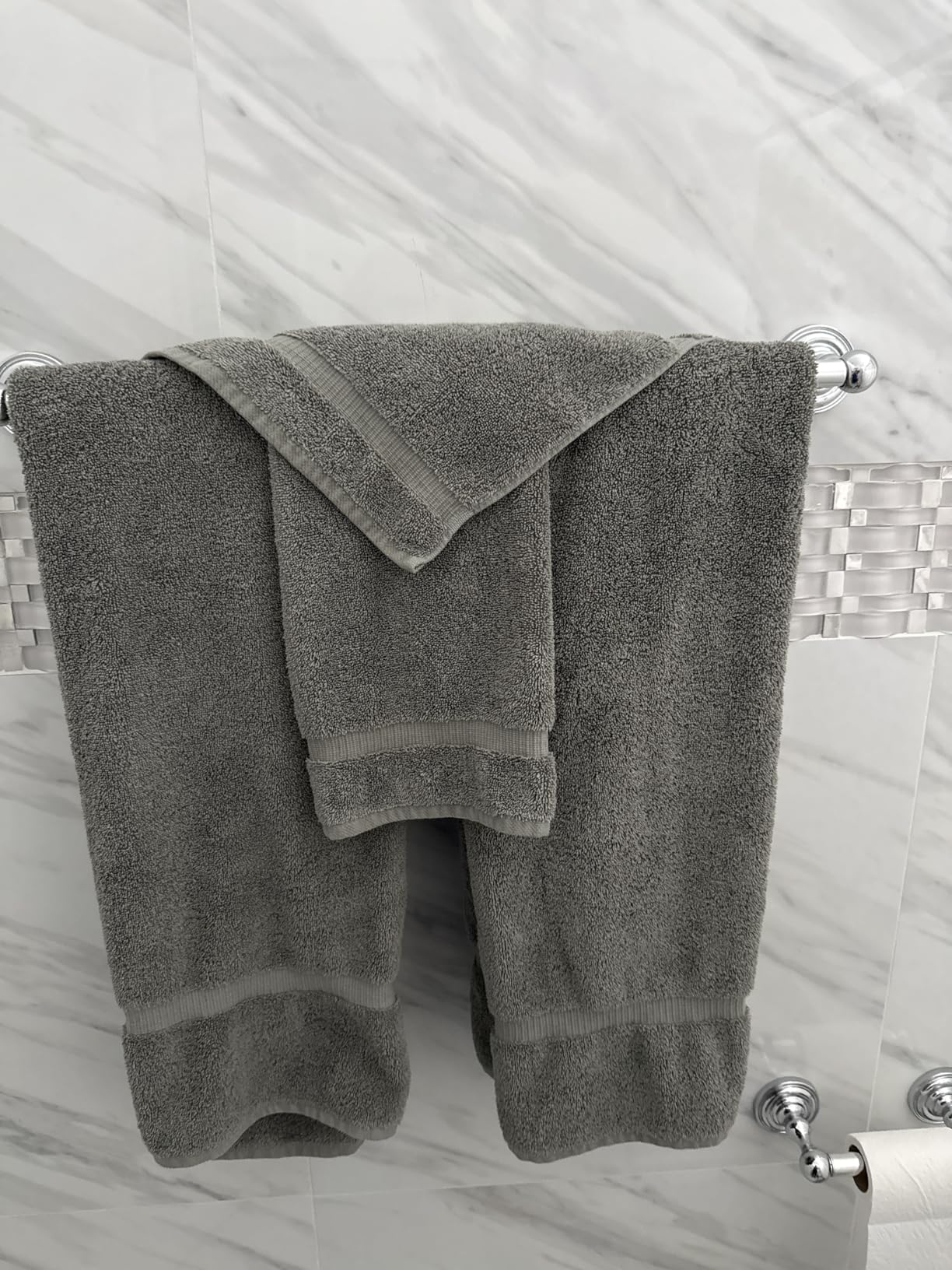 Chakir Turkish Linens Luxury Spa and Hotel Quality Premium Cotton 6-Piece Towel Set (2 x Bath Towels, 2 x Hand Towels, 2 x Washcloths) Customer Review Chakir Turkish Linens Luxury Spa and Hotel Quality Premium Cotton 6-Piece Towel Set (2 x Bath Towels, 2 x Hand Towels, 2 x Washcloths) - Customer Photo 5