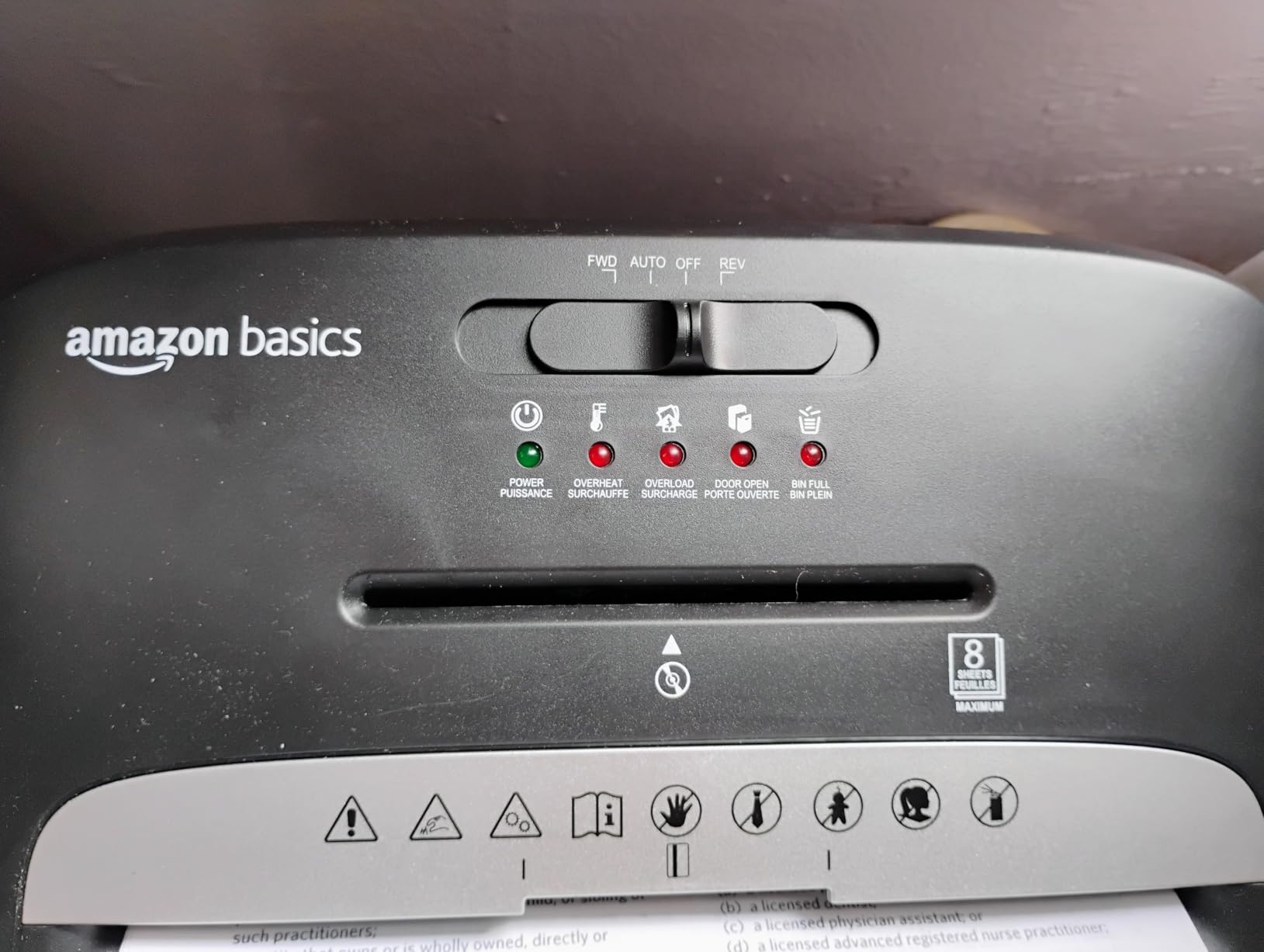 Amazon Basics 150 Sheet Autofeed Micro Cut Paper Credit Card Shredder for Security, Black Customer Review Amazon Basics 150 Sheet Autofeed Micro Cut Paper Credit Card Shredder for Security, Black - Customer Photo 1