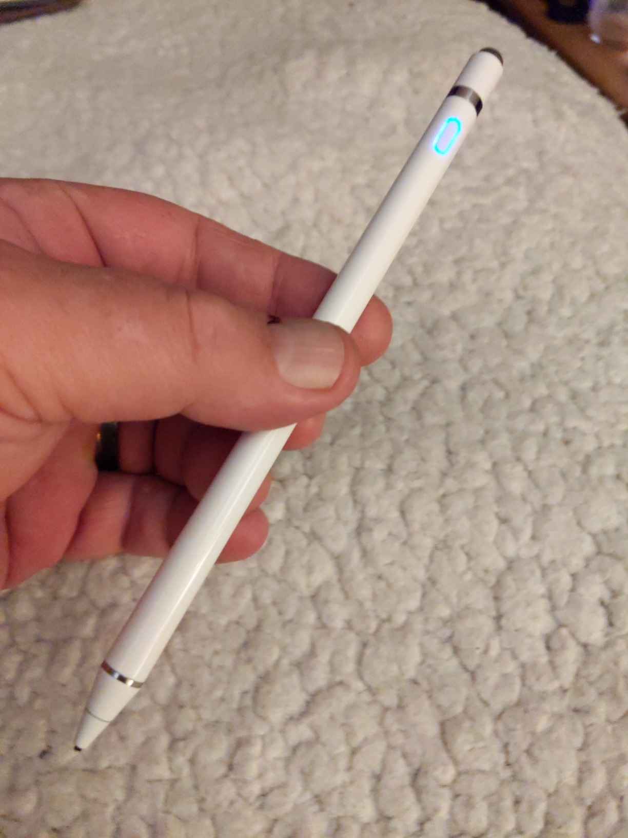 Active Stylus Pen Compatible for iOS&Android Touch Screens, Pencil with Dual Touch Function, Rechargeable Stylus for iPad/iPad Pro/Air/Mini/iPhone/Cellphone/Samsung/Tablet Drawing&Writing Customer Review Active Stylus Pen Compatible for iOS&Android Touch Screens, Pencil with Dual Touch Function, Rechargeable Stylus for iPad/iPad Pro/Air/Mini/iPhone/Cellphone/Samsung/Tablet Drawing&Writing - Customer Photo 1