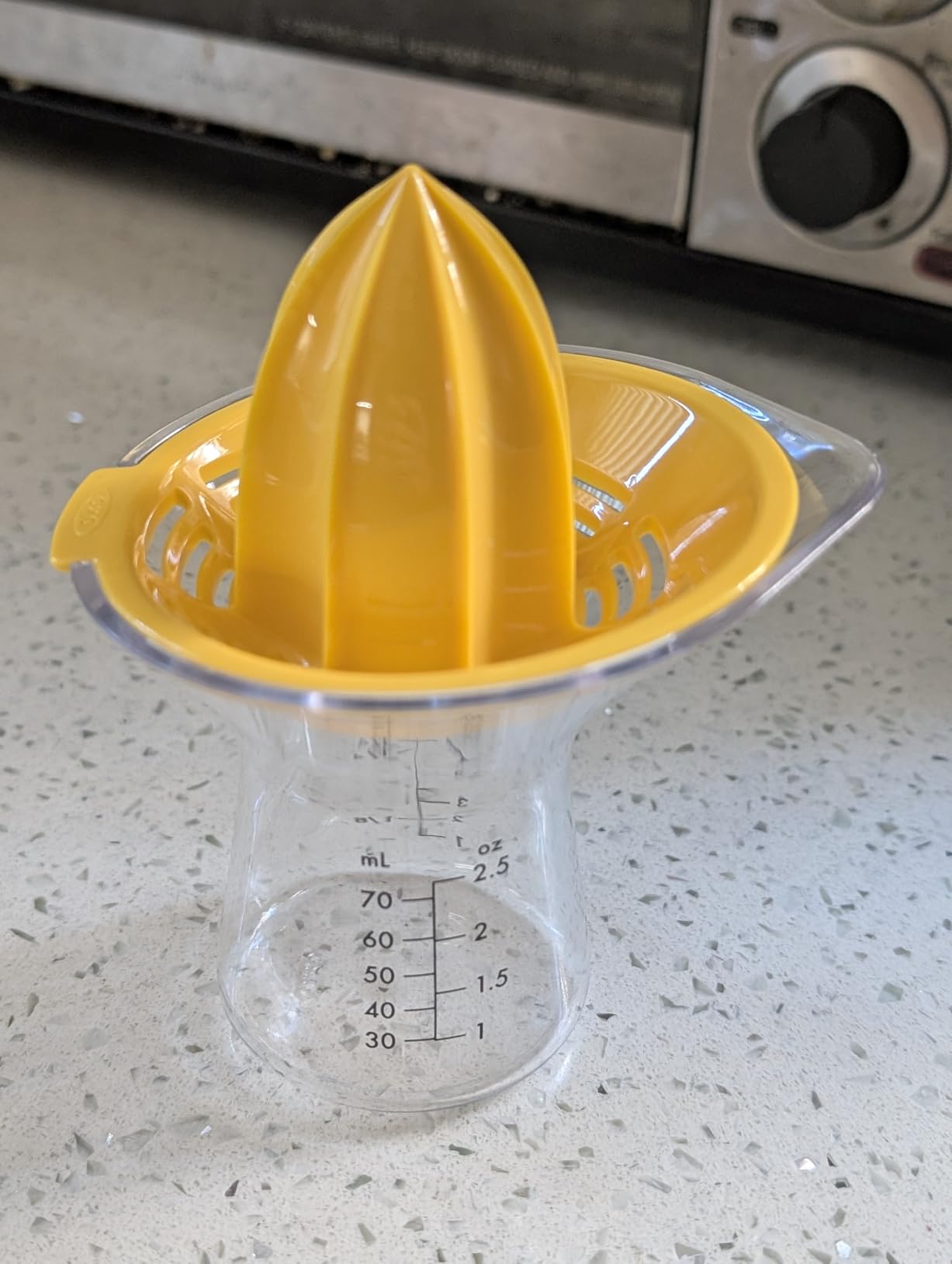 OXO Good Grips 2-in-1 Citrus Juicer, Orange Customer Review OXO Good Grips 2-in-1 Citrus Juicer, Orange - Customer Photo 1