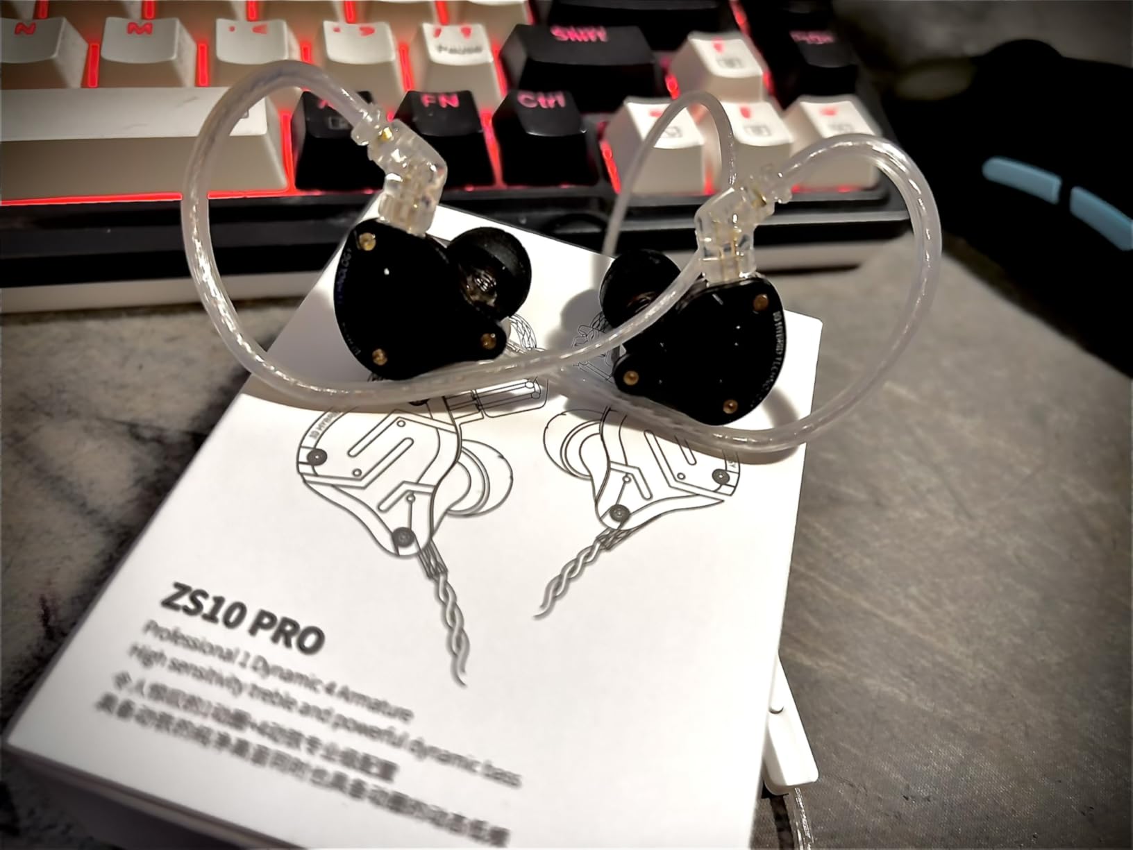 Linsoul KZ ZS10 Pro, 4BA+1DD 5 Driver in Ear Monitor, HiFi Wired Earbuds, Gaming Earbuds, Hybrid IEM Earphones with Stainless Steel Faceplate, Detachable Cable for Musician(Without Mic, Black) - Customer Photo 1