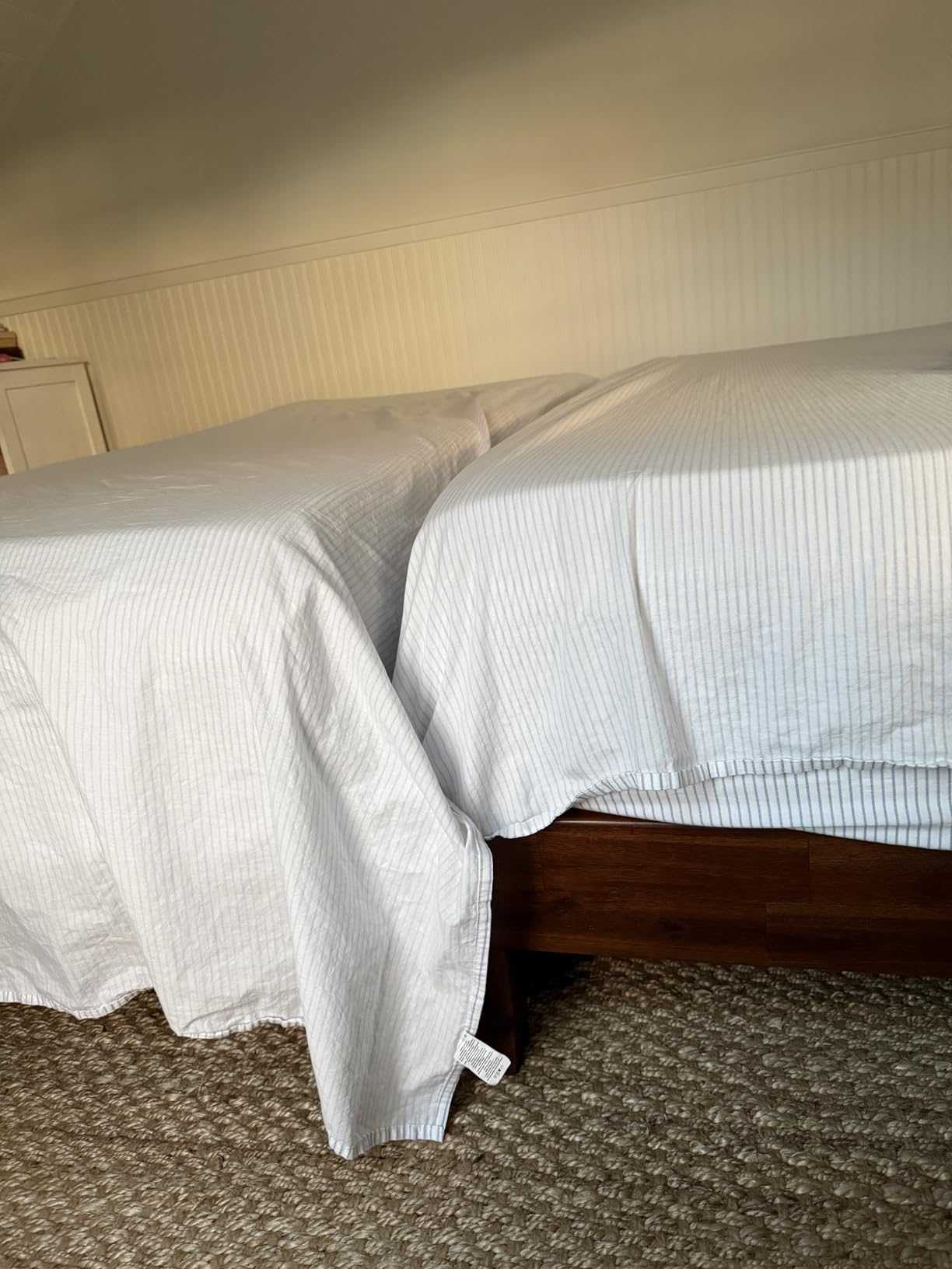 LANE LINEN Queen Sheets 100% Organic Cotton 4pc Percale Cooling - White | Queen Sheet Set, GOTS Certified Organic Cotton Percale - Crisp, Cool & Breathable, For Hot Sleepers, All-Season Comfort customer photo 1
