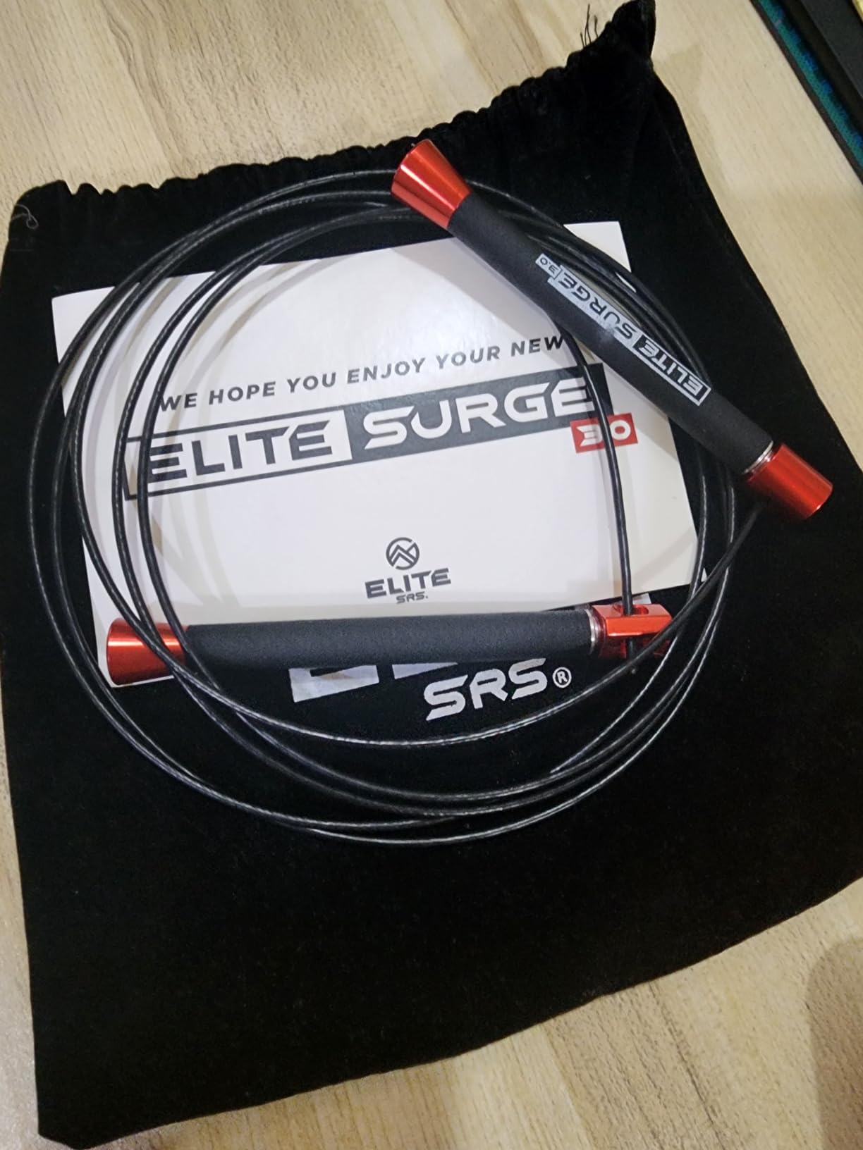 Elite Jumps Surge 3.0 Professional Speed Rope for Double Unders - Patented Dual Bearing Ultra Light-Weight Handle for Premium Spin Control and Kink-Resistant Cable Customer Review Elite Jumps Surge 3.0 Professional Speed Rope for Double Unders - Patented Dual Bearing Ultra Light-Weight Handle for Premium Spin Control and Kink-Resistant Cable - Customer Photo 2