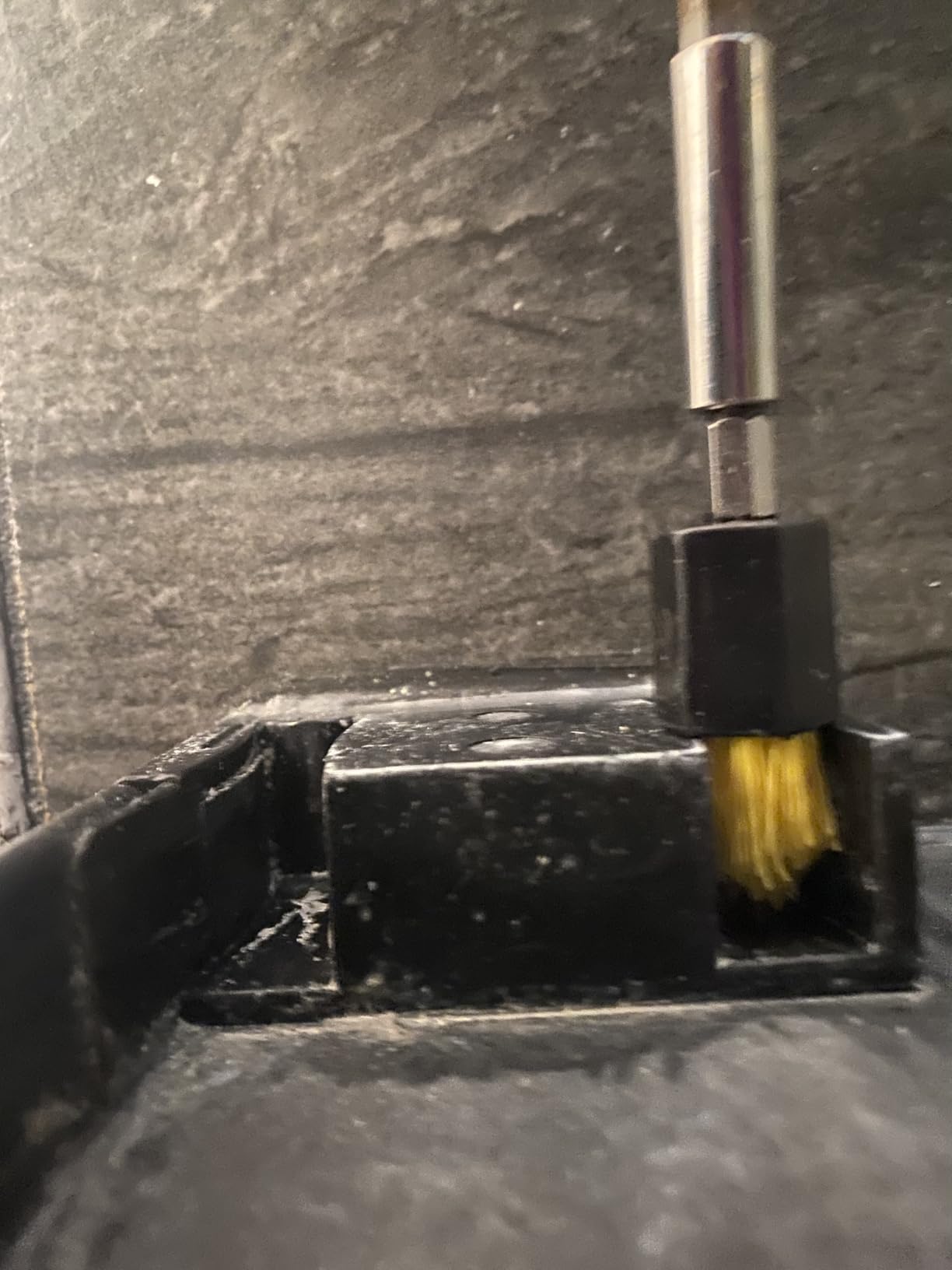 Holikme 30Pack Drill Brush Attachments Set,Scrub Pads & Sponge, Power Scrubber Brush with Extend Long Attachment All Purpose Clean for Grout, Tiles, Sinks, Car Polishing Pads - Customer Photo 1