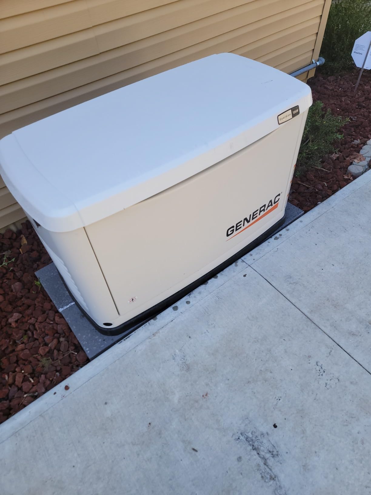 Generac Guardian 10kW Home Standby Generator with 100 Amp Transfer Switch customer photo 2