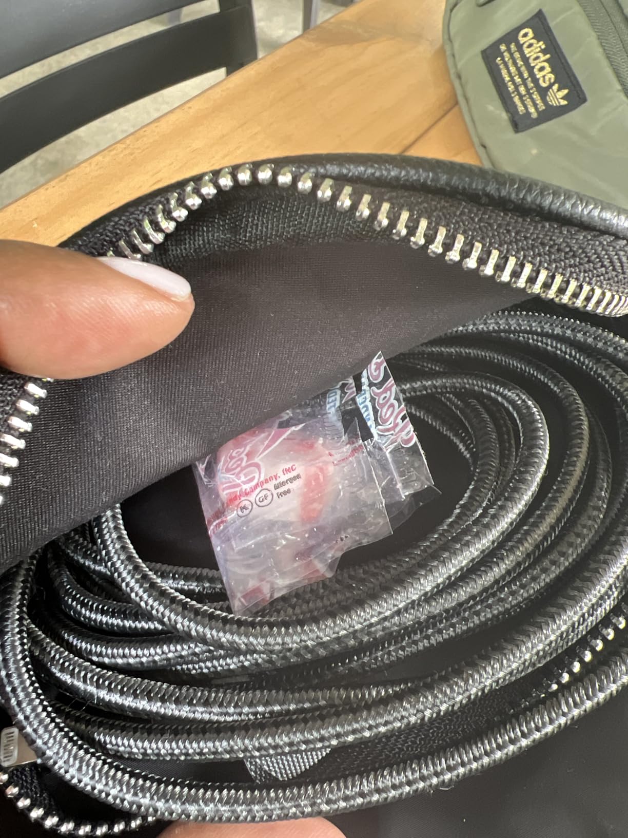 Anker New Nylon USB C to Lightning Cable, Apple MFi Certified for iPhone 14 Series, and More (6FT, Black) customer photo 2