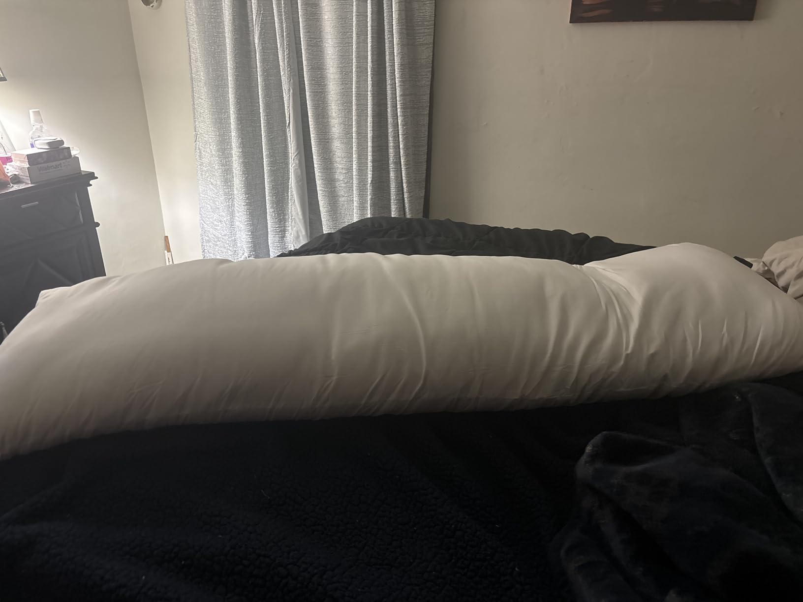 DOWNCOOL Large Body Pillow Insert- Breathable Full Body Pillow for Side Sleeper - Soft Long Bed Pillow for Adults - 20 x 54 inch Customer Review DOWNCOOL Large Body Pillow Insert- Breathable Full Body Pillow for Side Sleeper - Soft Long Bed Pillow for Adults - 20 x 54 inch - Customer Photo 2