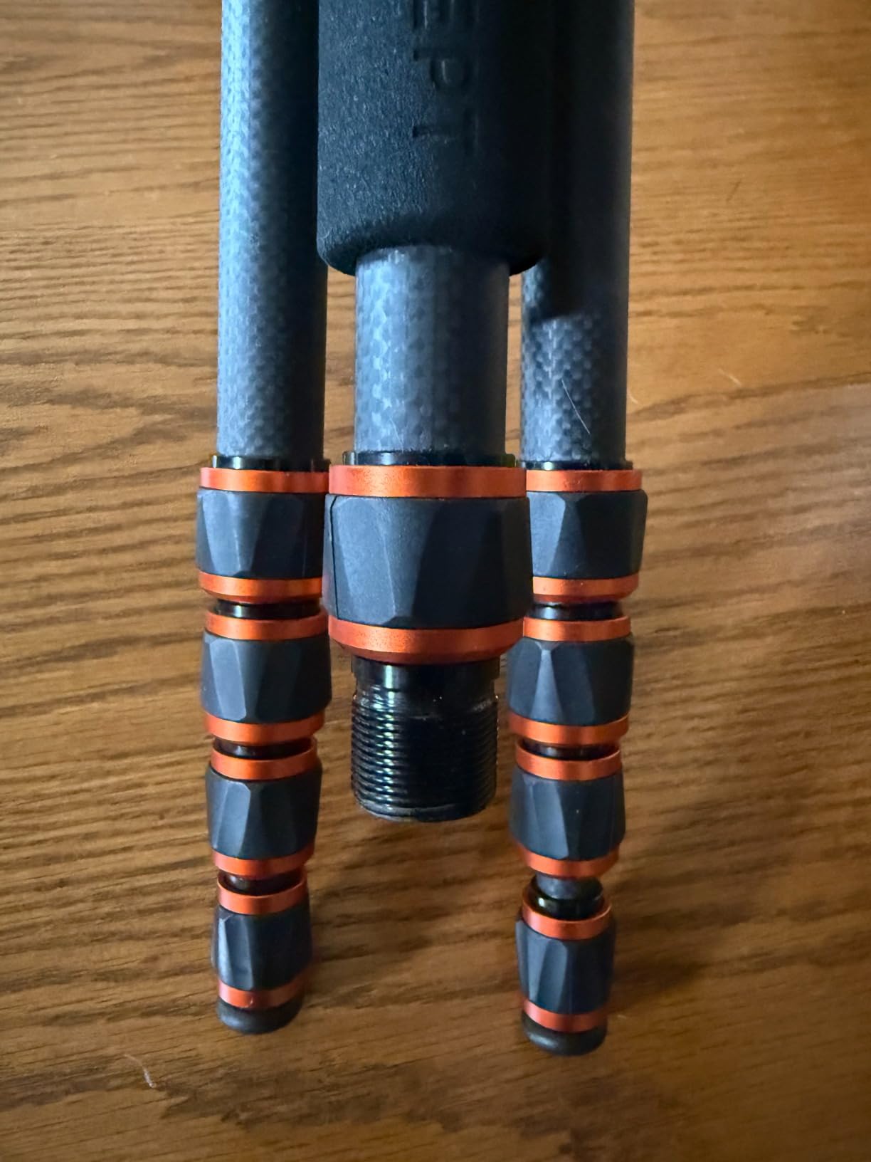 K&F Concept 60 inch Carbon Fiber Camera Tripod,Super Lightweight Compact Travel Tripod with 360 Degree Ball Head,Quick Release Plate,Detachable Monopod 17 lb Load Capacity for SLR DSLR C225C0 (BA225) Customer Review K&F Concept 60 inch Carbon Fiber Camera Tripod,Super Lightweight Compact Travel Tripod with 360 Degree Ball Head,Quick Release Plate,Detachable Monopod 17 lb Load Capacity for SLR DSLR C225C0 (BA225) - Customer Photo 1