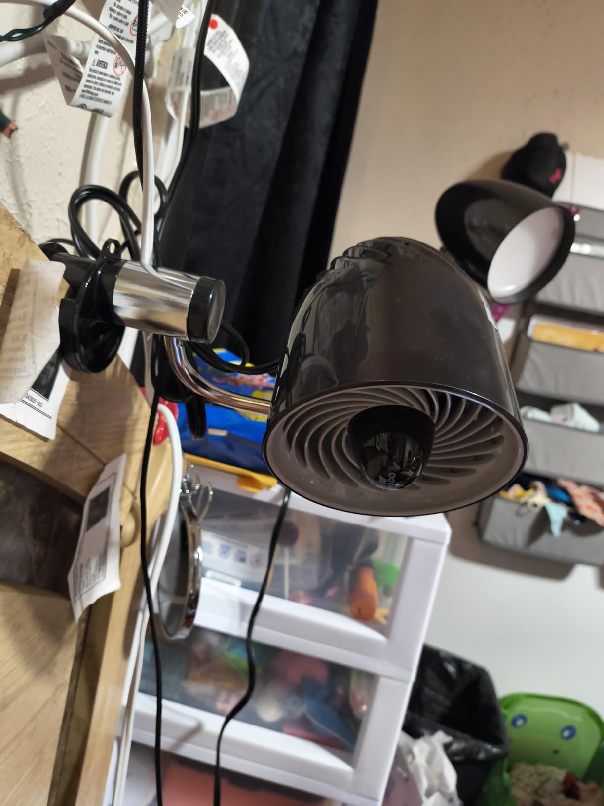 Vornado Pivot Clip Personal Air Circulator, 3-Speed, Portable Desk Fan with Multi-Surface Clip, 360-Degree Adjustable Axis, 9 in Tall, 4 in Diameter, Whisper Quiet, Black customer photo 1