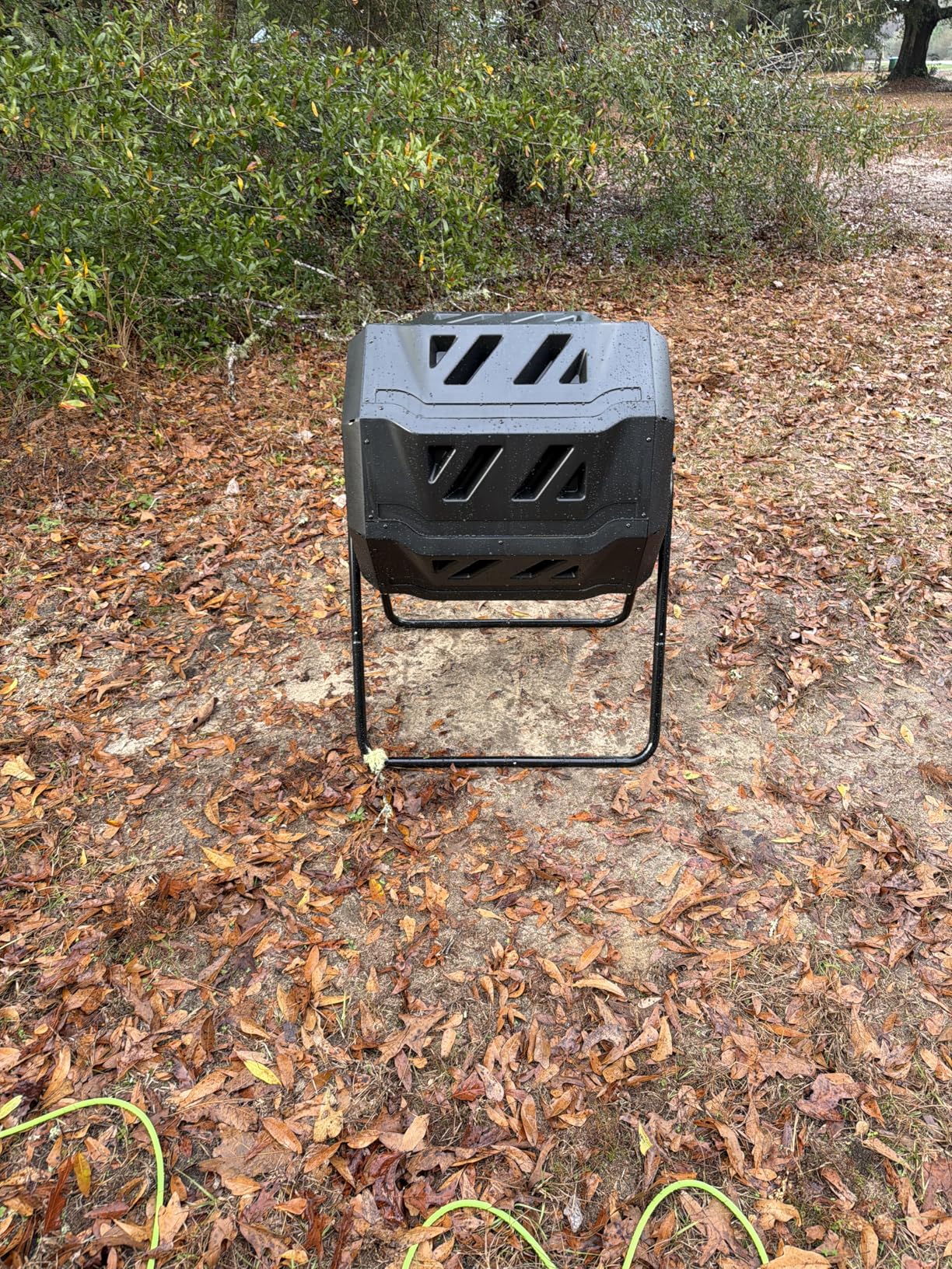 VIVOSUN Outdoor Tumbling Composter Dual Rotating Batch Compost Bin, 43 Gallon Black Door - Customer Photo 2