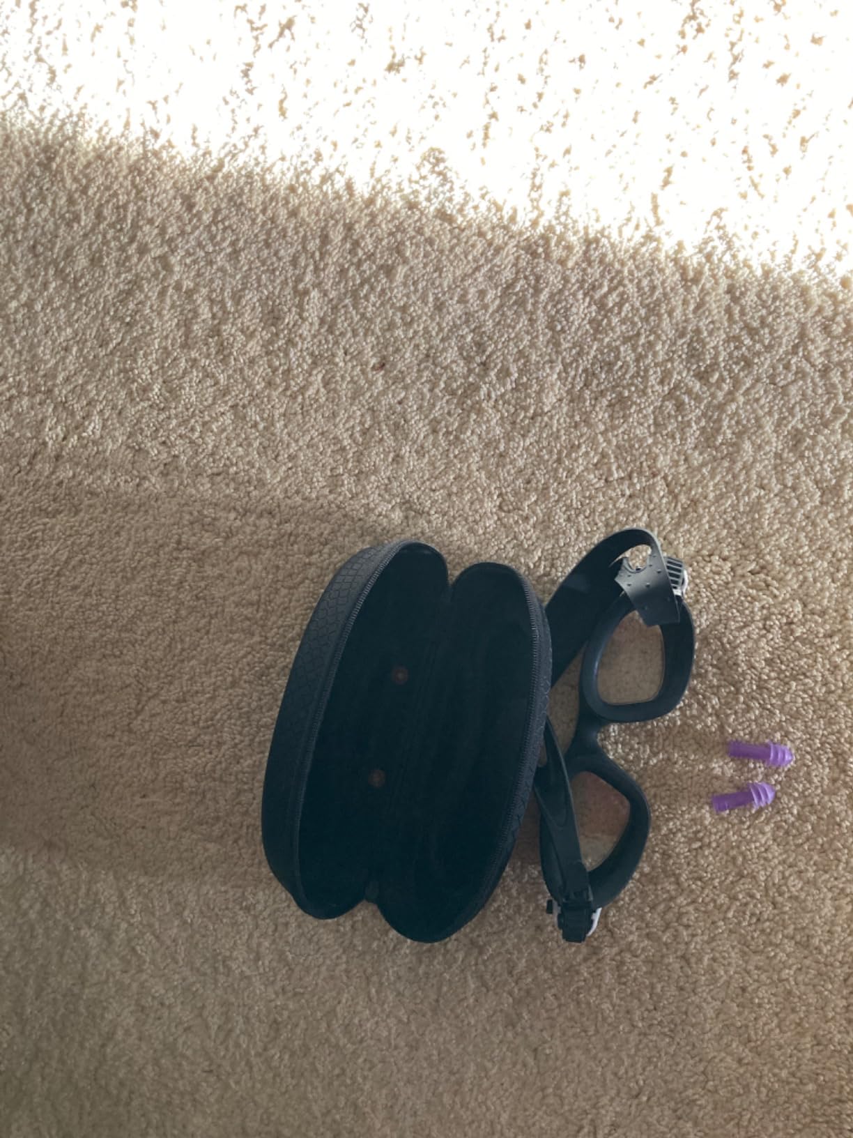 Mack's AquaBlock Swimming Earplugs, 3 Pair - Comfortable, Waterproof, Reusable Silicone Ear Plugs for Swimming, Snorkeling, Showering, Surfing and Bathing (Purple) Customer Review Mack's AquaBlock Swimming Earplugs, 3 Pair - Comfortable, Waterproof, Reusable Silicone Ear Plugs for Swimming, Snorkeling, Showering, Surfing and Bathing (Purple) - Customer Photo 2