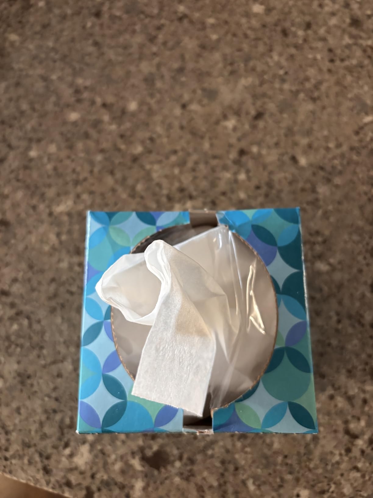 Amazon Brand - Presto! Ultra-Soft 3-Ply Premium Facial Tissues, 264 Count (4 Cube Boxes of 66), Packaging May Vary - Customer Photo 1