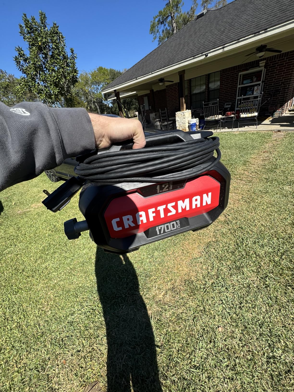 CRAFTSMAN Electric Pressure Washer, Cold Water, Lightweight Corded Power Washer, 1700-PSI, 1.2-GPM (CMEPW1700) customer photo 1