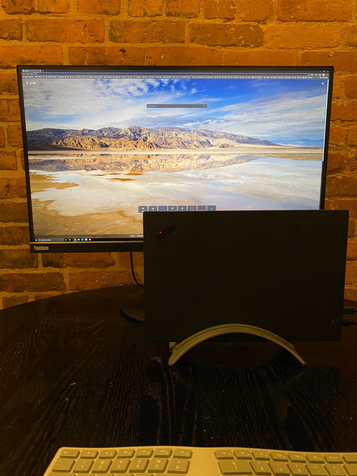 Twelve South BookArc for MacBook | Space-Saving Vertical Desktop Stand for Apple notebooks - Customer Photo 2