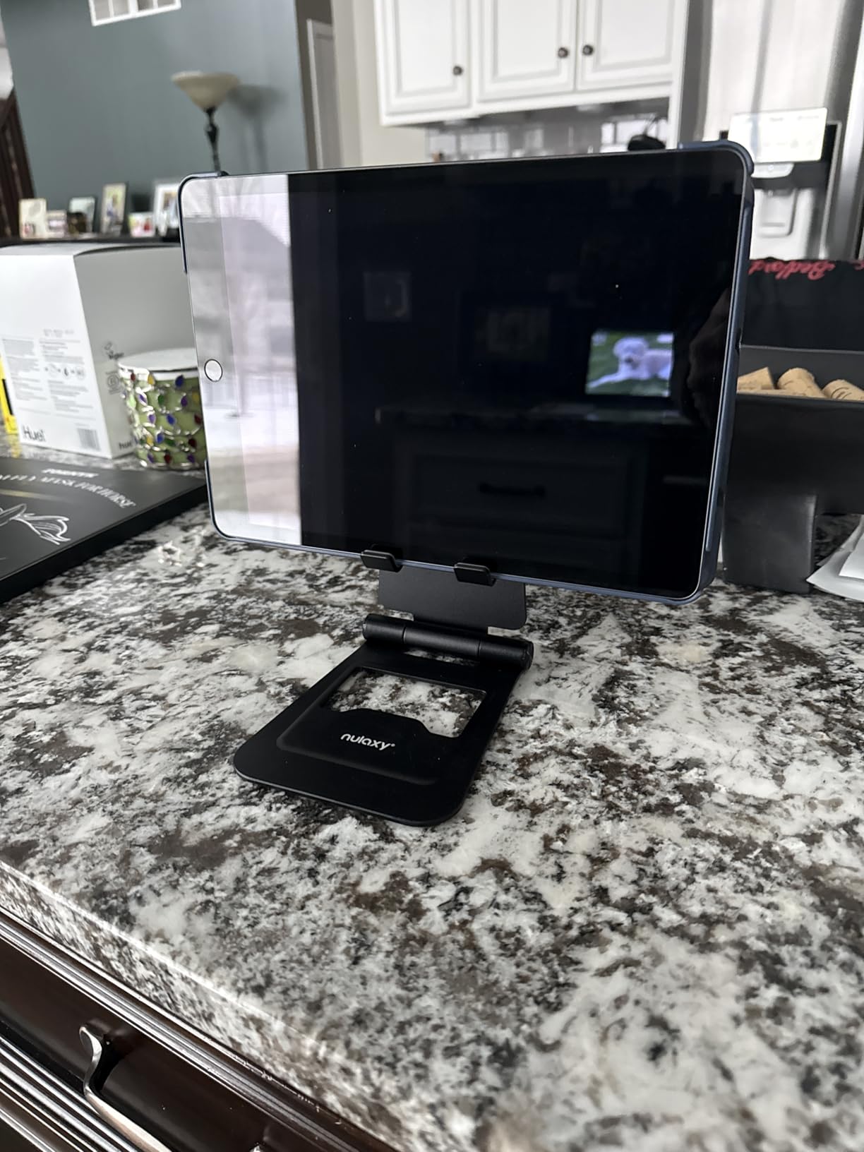 Nulaxy Aluminum Dual Foldable iPad Stand, Fully Adjustable Desktop Tablet Holder, Tablet Accessories for Office Kindle Compatible with Mobile Devices iPad Pro/Air/Mini, iPhone Pro/Max/Plus, Black Customer Review Nulaxy Aluminum Dual Foldable iPad Stand, Fully Adjustable Desktop Tablet Holder, Tablet Accessories for Office Kindle Compatible with Mobile Devices iPad Pro/Air/Mini, iPhone Pro/Max/Plus, Black - Customer Photo 1