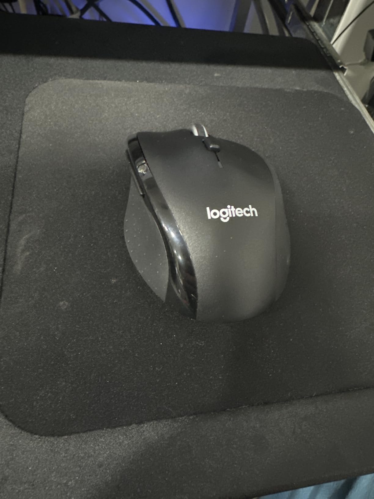Logitech M705 Marathon Wireless Mouse, Gaming Mouse Wireless, 2.4 GHz USB-A Receiver, 5-Programmable Buttons, 3-Year Battery, PC, Mac, Laptop, Chromebook - Black - Customer Photo 1