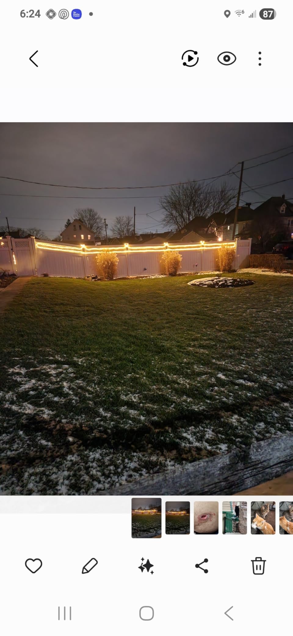 100ft LED Rope Lights Outdoor, 720 LED Connectable and Flexible Tube Lights with 8 Modes, Waterproof LED Rope Lighting for Garden, Patio, Pool, Bedroom, Party, Indoor Outdoor Decoration (Warm White) Customer Review 100ft LED Rope Lights Outdoor, 720 LED Connectable and Flexible Tube Lights with 8 Modes, Waterproof LED Rope Lighting for Garden, Patio, Pool, Bedroom, Party, Indoor Outdoor Decoration (Warm White) - Customer Photo 2