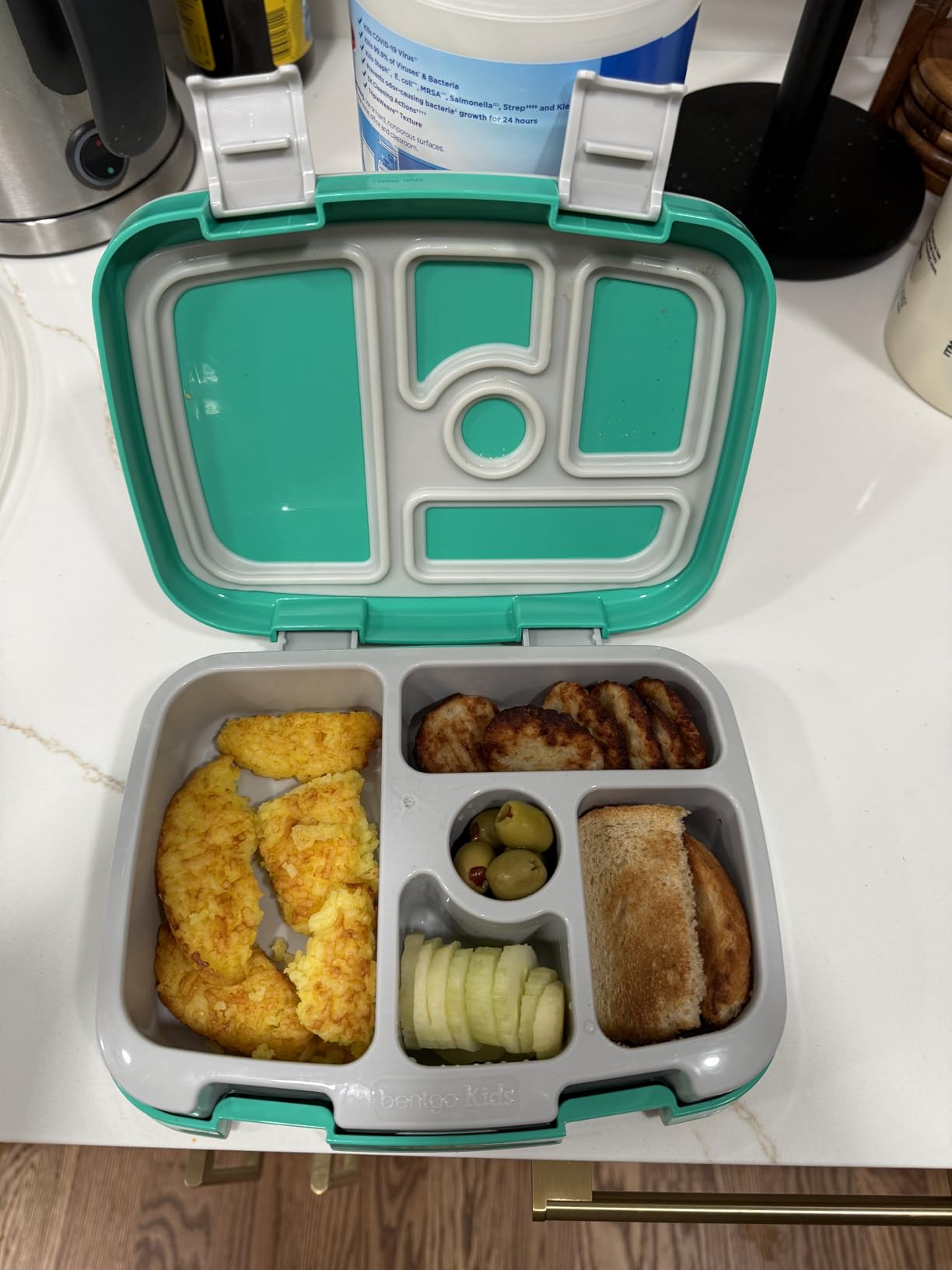 Bentgo Kids Prints Leak-Proof, 5-Compartment Bento-Style Kids Lunch Box - Ideal Portion Sizes for Ages 3-7, Durable, Drop-Proof, Dishwasher Safe, & PFAS & BPA-Free Materials (Dinosaur) Customer Review Bentgo Kids Prints Leak-Proof, 5-Compartment Bento-Style Kids Lunch Box - Ideal Portion Sizes for Ages 3-7, Durable, Drop-Proof, Dishwasher Safe, & PFAS & BPA-Free Materials (Dinosaur) - Customer Photo 4