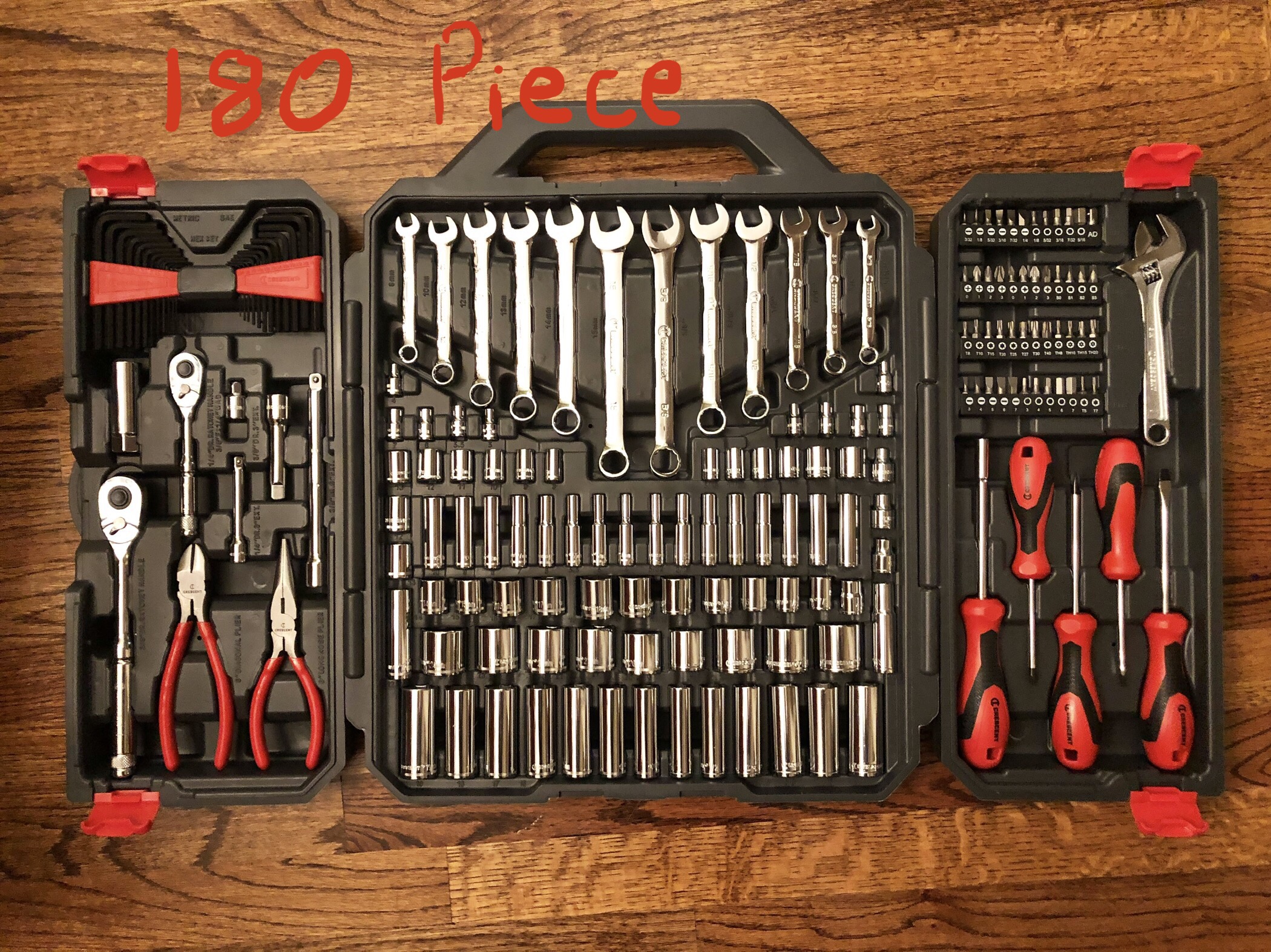 Crescent 180 Piece Professional Tool Set in Tool Storage Case - CTK180 Customer Review Crescent 180 Piece Professional Tool Set in Tool Storage Case - CTK180 - Customer Photo 5
