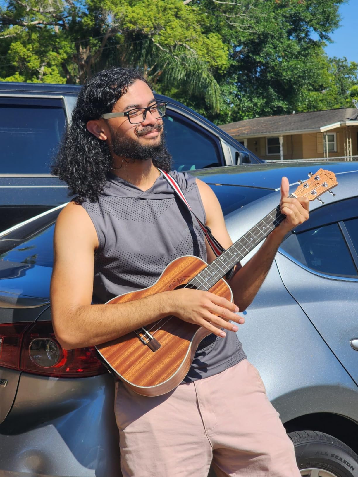 Ranch Baritone Ukulele 30 inch Ukelele Instrument Kit Customer Review Ranch Baritone Ukulele 30 inch Ukelele Instrument Kit - Customer Photo 1