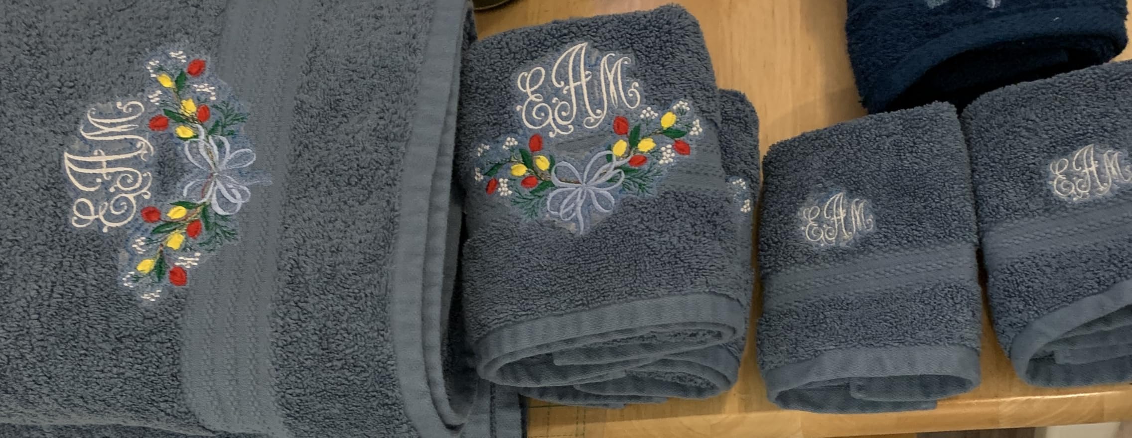 Fabdreams 100% Organic Cotton Bath Towel Set of 6 700 GSM Hotel Premium Plush Absorbent Soft Durable Skin-Friendly Spa Quality Bathroom Comfort with 2 Bath 2 Hand Towels and 2 Wash Cloths Ivory - Customer Photo 1