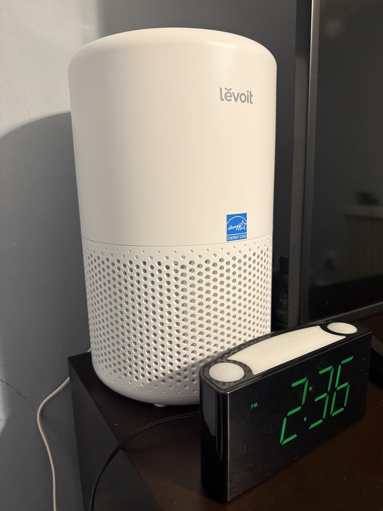 LEVOIT Air Purifier for Home Bedroom Dorm Room, Smart & Voice Control, 3-in-1 Filter With HEPA Sleep Mode, Core 200S-P, White customer photo 1