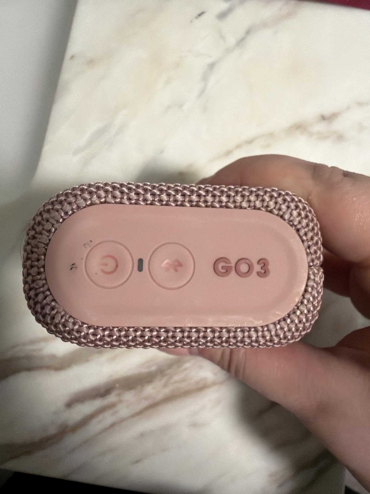 JBL Go 3 - Portable Mini Bluetooth Speaker, big audio and punchy bass, IP67 waterproof and dustproof, 5 hours of playtime customer photo 2