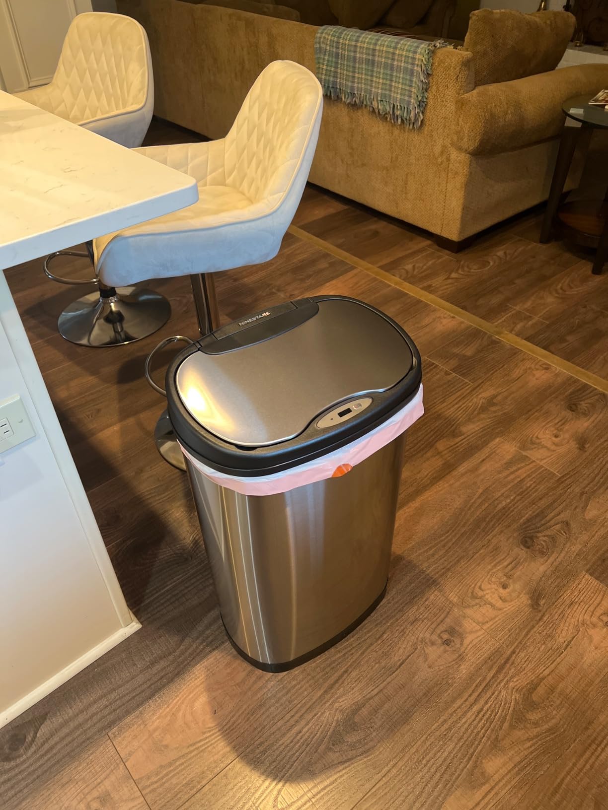 Ninestars DZT-50-25 Motion Sensor Trash Can, Large, Silver Customer Review Ninestars DZT-50-25 Motion Sensor Trash Can, Large, Silver - Customer Photo 2