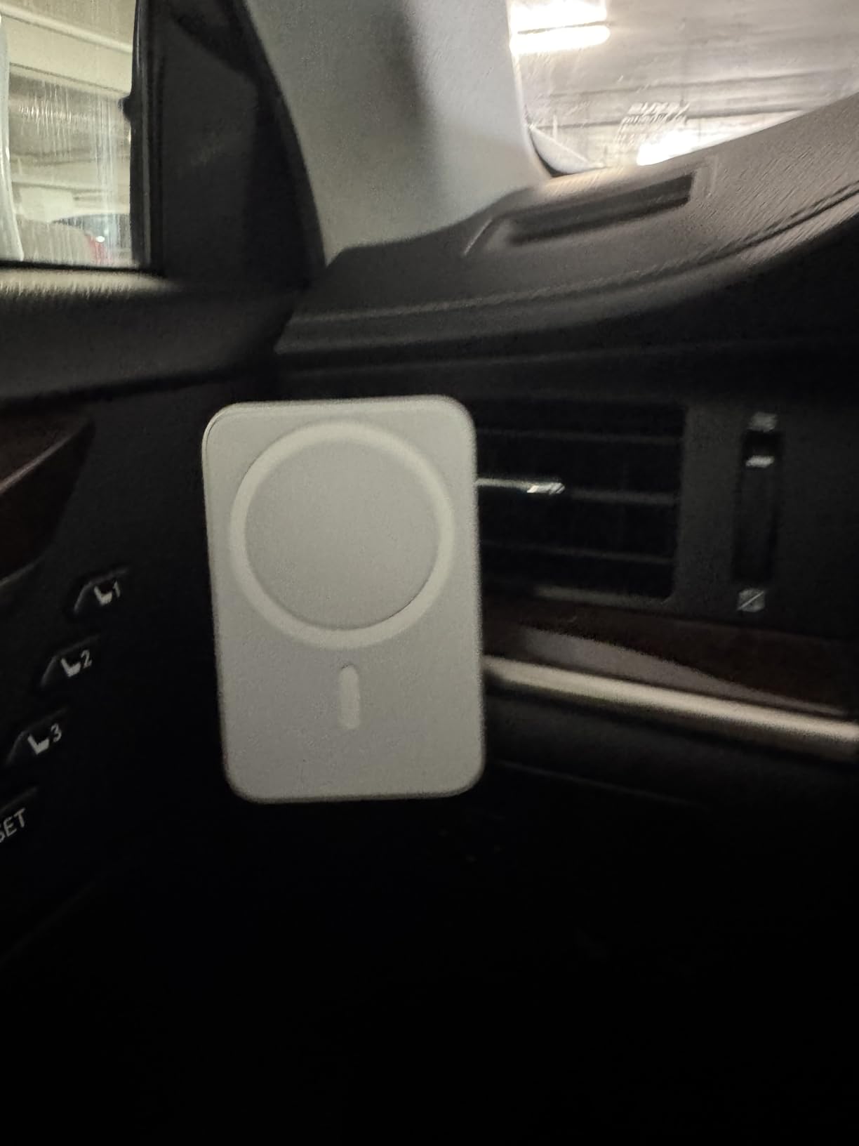 Belkin MagSafe Vent Mount Pro - MagSafe Phone Mount for Car, Magnetic Phone Holder Compatible with iPhone 17, 16, 15, Series, 14 Series, Pixel 10, and More - Gray - Customer Photo 1