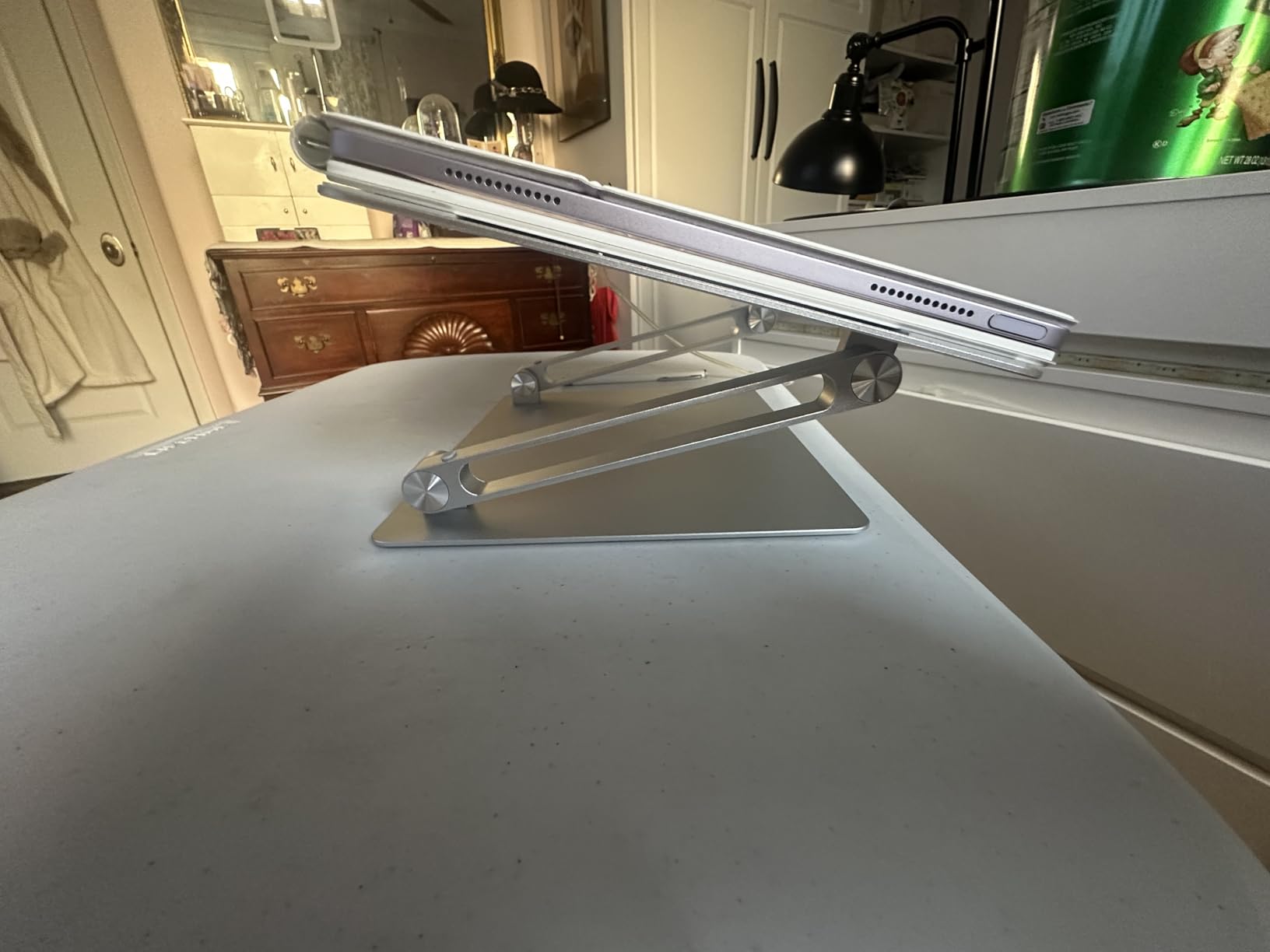 Lamicall Adjustable Laptop Stand, Portable Laptop Riser, Aluminum Laptop Stand for Desk Foldable - Customer Photo 1
