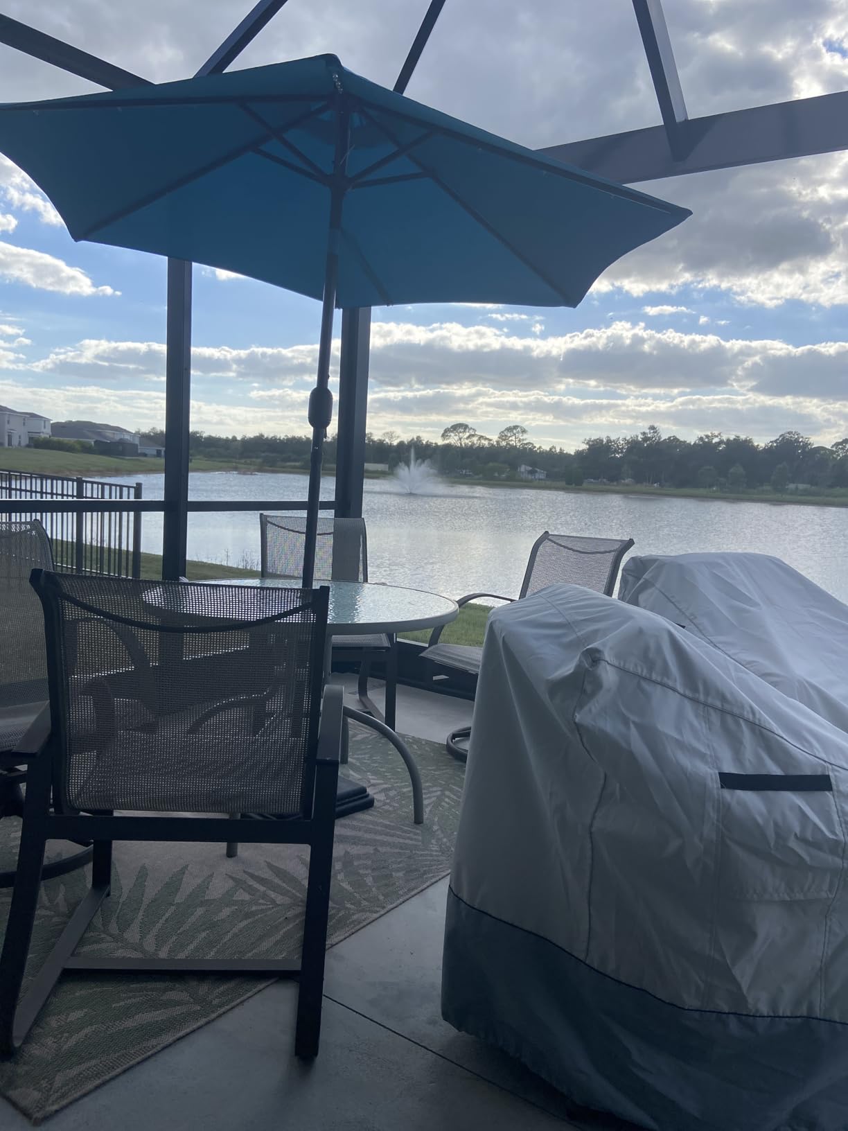Blissun 7.5 ft Solar Umbrella, 18 LED Lighted Patio Umbrella, Table Market Umbrella - Customer Photo 1
