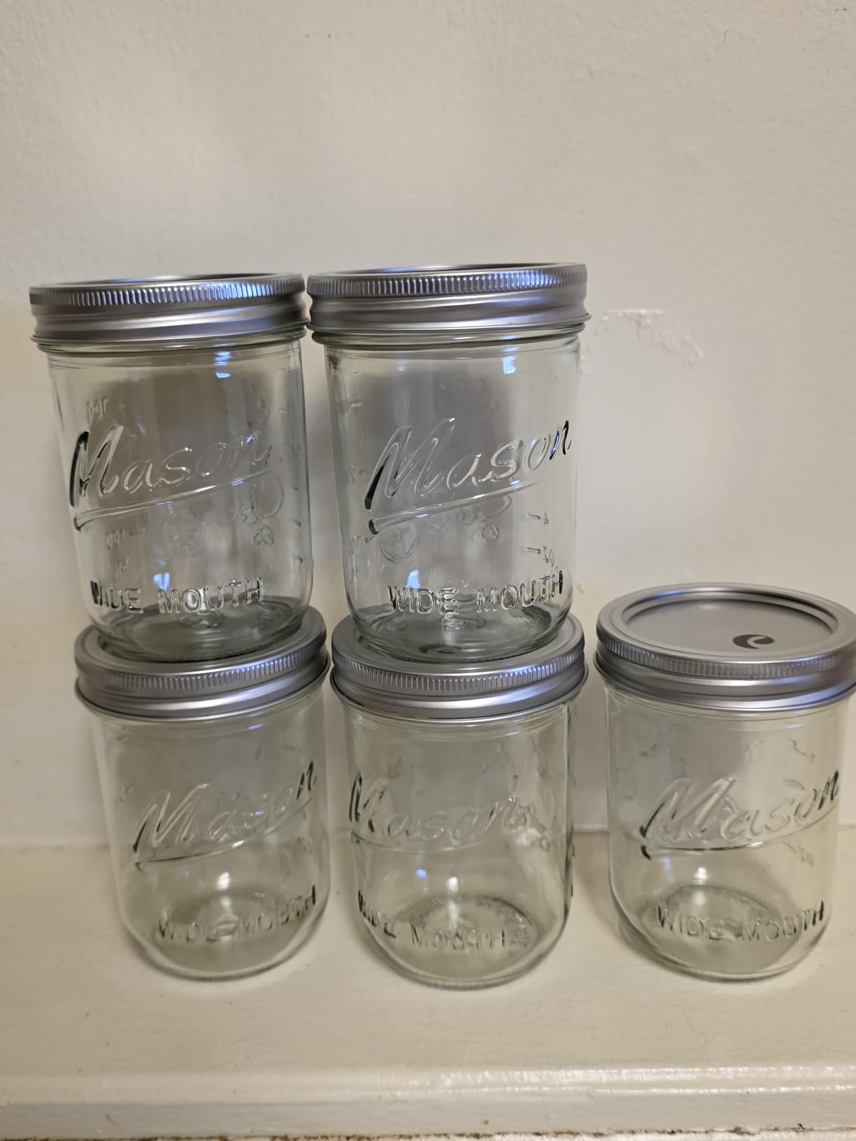 SEWANTA Wide Mouth Mason Jars 16 oz [5 Pack] With Mason Jar Lids and Bands, Mason Jars 16 oz - For Canning, Fermenting, Pickling - Jar Décor - Microwave/Freeze/Dishwasher Safe. - Customer Photo 2