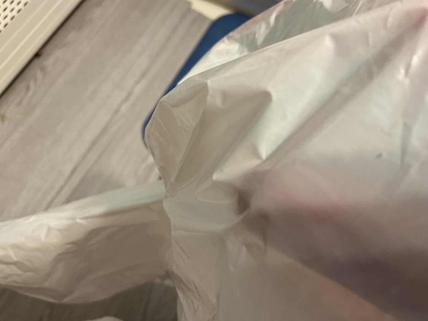 Amazon Basics Tall Kitchen Drawstring Trash Bags, Sturdy, 13 Gallon, Unscented, 200 Count - Customer Photo 1