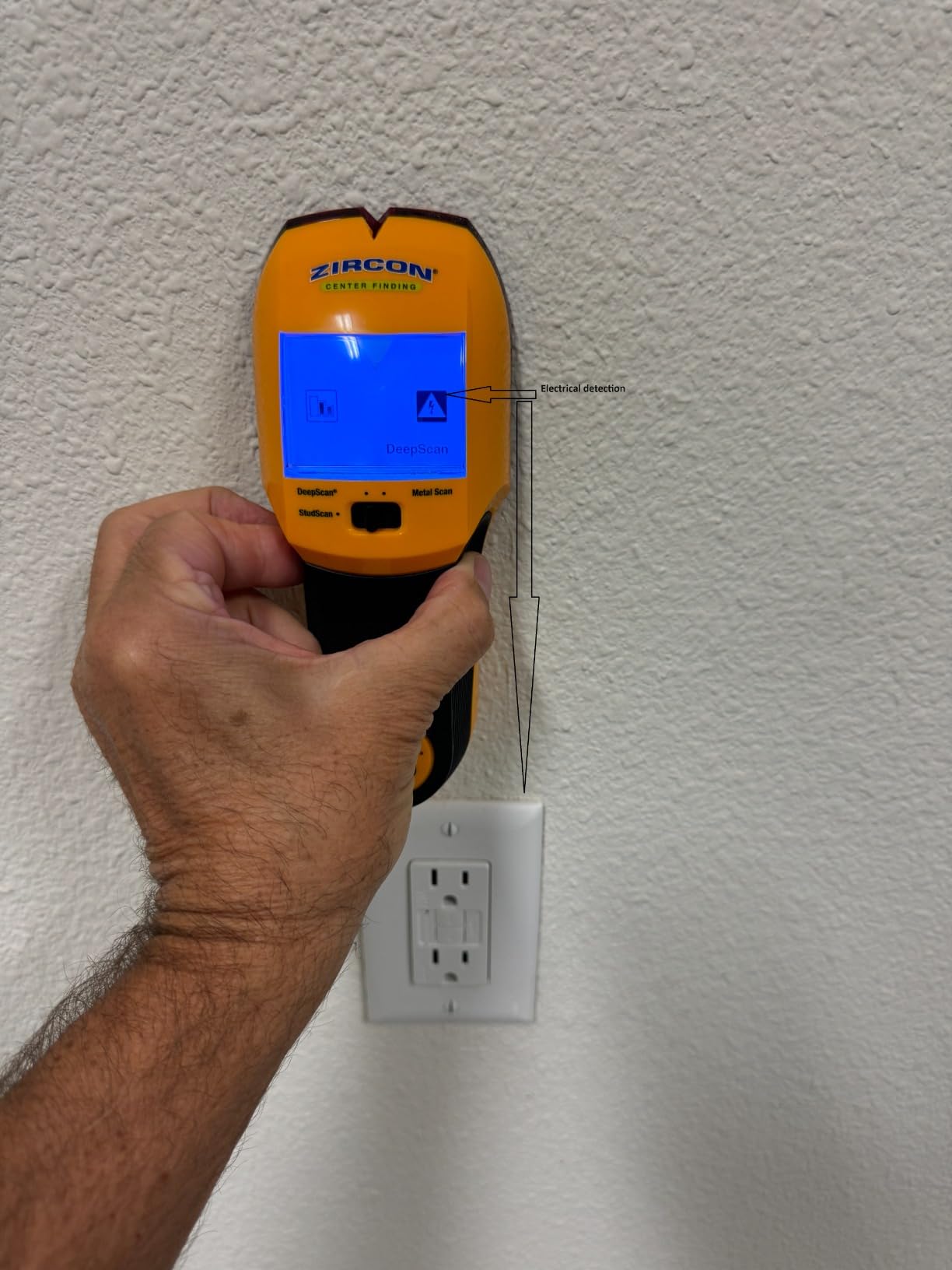 Zircon MultiScanner A250 All-in-One Stud Finder & Wall Scanner — Metal Detector + Live AC Wire Scanner with ACT, SpotLite Pointer & 4 Scan Modes - Customer Photo 1
