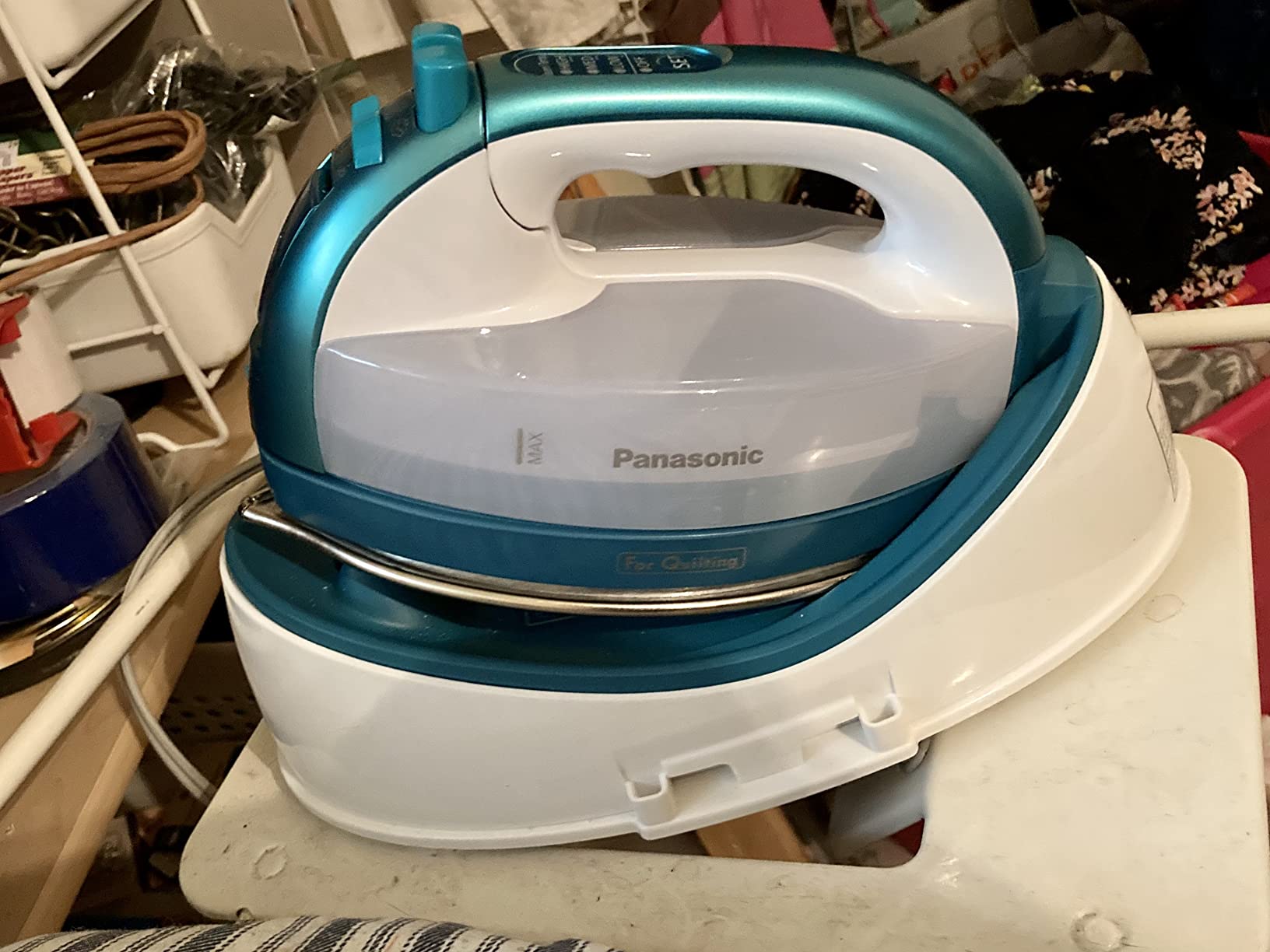 Panasonic Cordless Iron, Portable 360-Degree Freestyle Dry/Steam Iron with Precision Tips and Stainless Steel Soleplate, Anti-Calc and Anti-Drip, Power Base and Carrying/Storage - NI-QL1000G (Teal) - Customer Photo 1