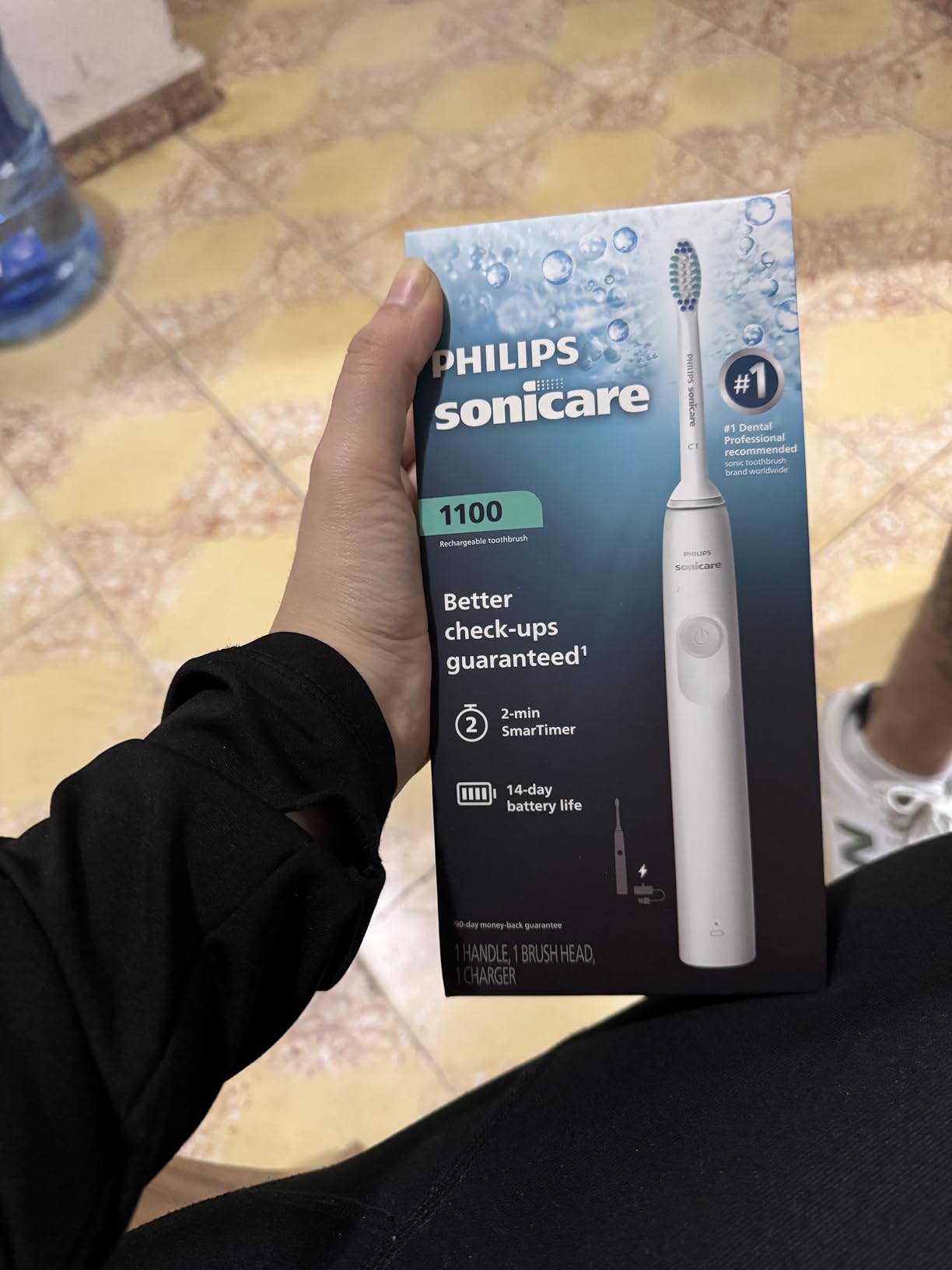 Philips Sonicare 1100 Series Electric Toothbrush - Sonic Toothbrush with Advanced Sonic Technology, EasyStart, Smartimer & Quadpacer, White, Model HX3641/02 - Customer Photo 2