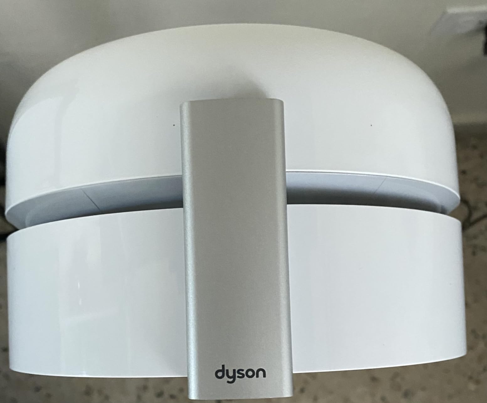Dyson Purifier Cool TP07 Smart Air Purifier and Fan - White/Silver Customer Review Dyson Purifier Cool TP07 Smart Air Purifier and Fan - White/Silver - Customer Photo 2