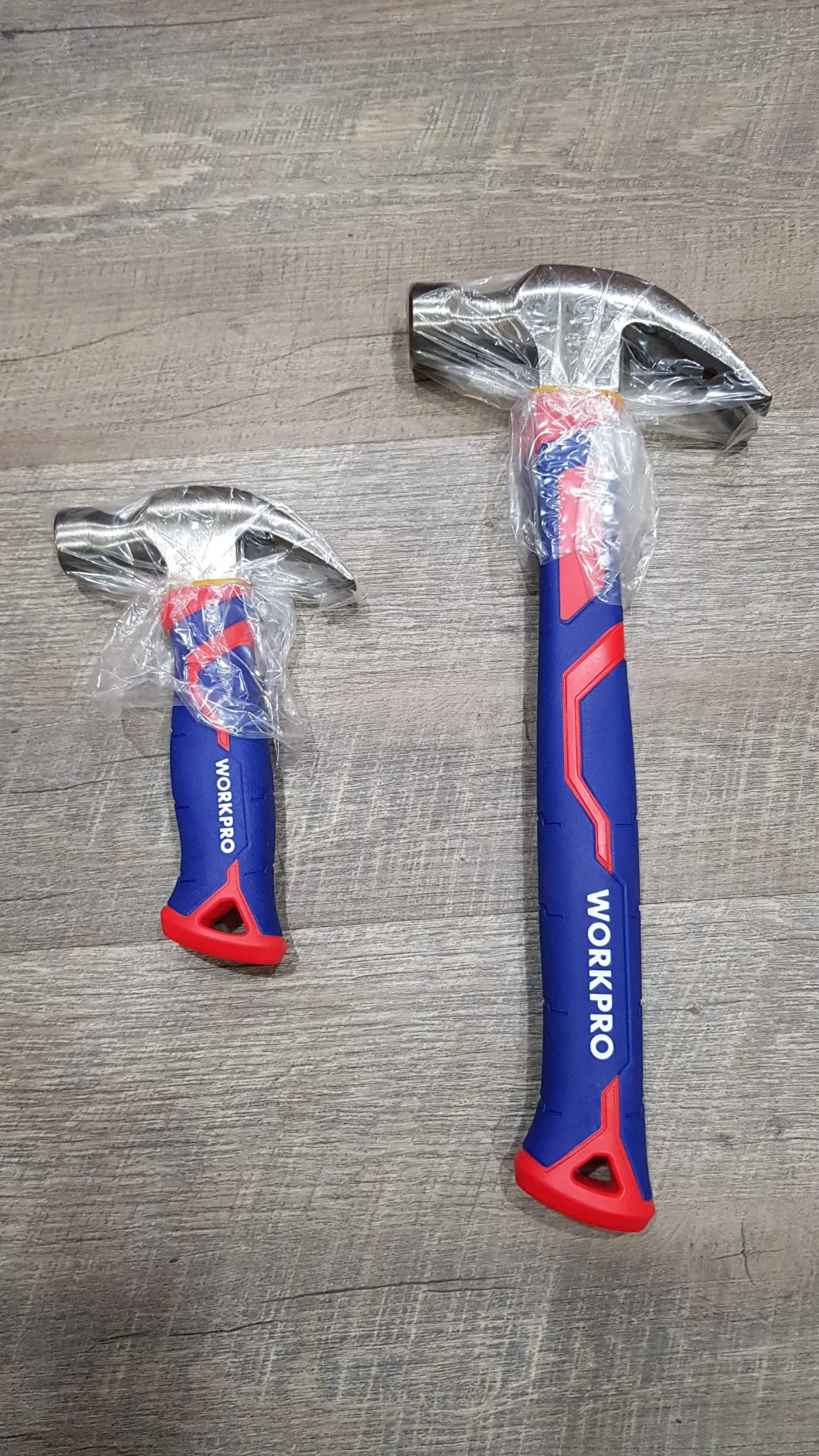 WORKPRO 2-Piece Claw Hammer Set, 8 oz Mini Stubby & 16 oz Fiberglass General Purpose, Soft Nonslip Handle & Heat Treated Head Customer Review WORKPRO 2-Piece Claw Hammer Set, 8 oz Mini Stubby & 16 oz Fiberglass General Purpose, Soft Nonslip Handle & Heat Treated Head - Customer Photo 1