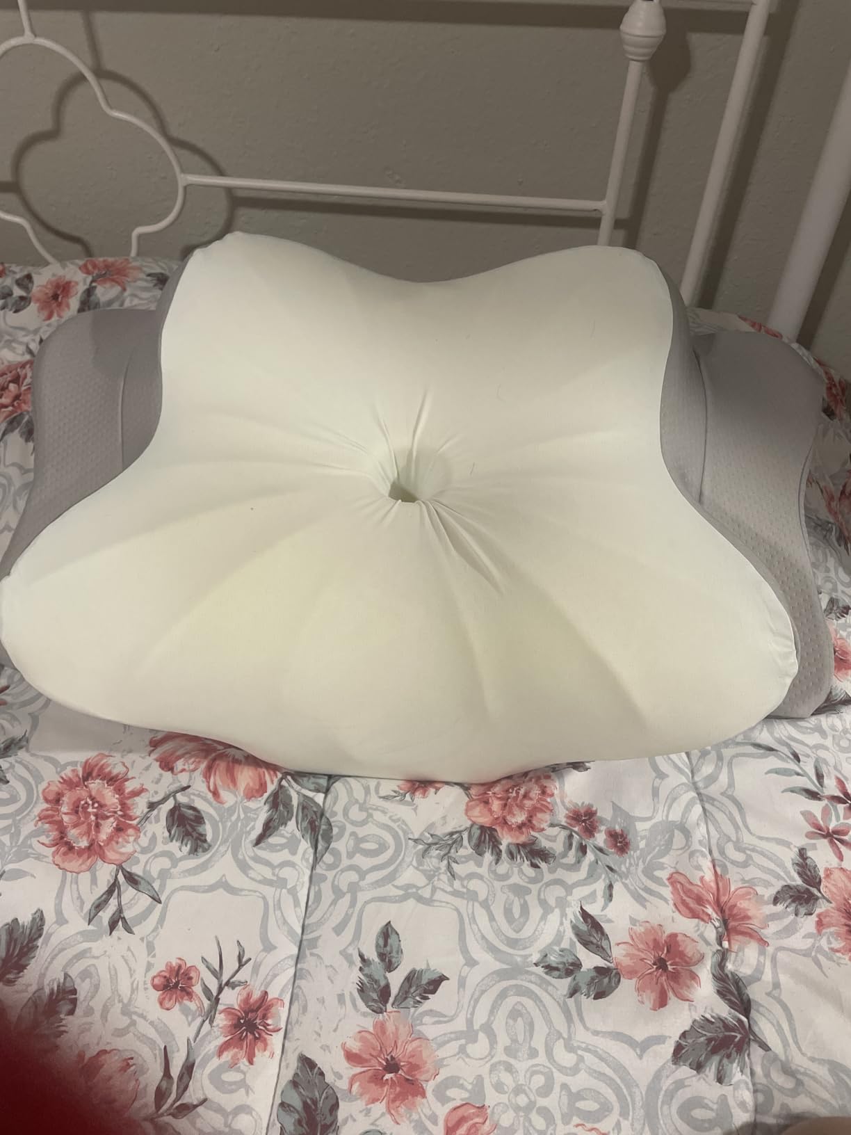 DONAMA Cervical Pillow for Neck and Shoulder,Contour Memory Foam Pillow,Ergonomic Neck Support Pillow for Side Back Stomach Sleepers with Pillowcase Customer Review DONAMA Cervical Pillow for Neck and Shoulder,Contour Memory Foam Pillow,Ergonomic Neck Support Pillow for Side Back Stomach Sleepers with Pillowcase - Customer Photo 1