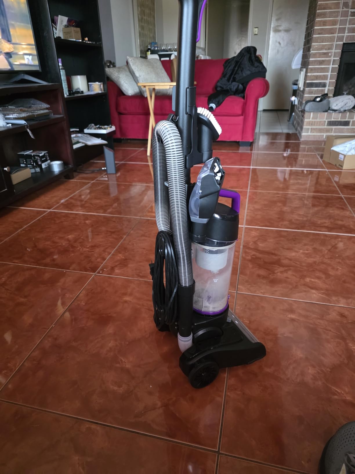 Bissell CleanView Compact Upright Vacuum, Fits in Dorm Rooms & Apartments, Lightweight with Powerful Suction and Removable Extension Wand, 3508 - Customer Photo 2