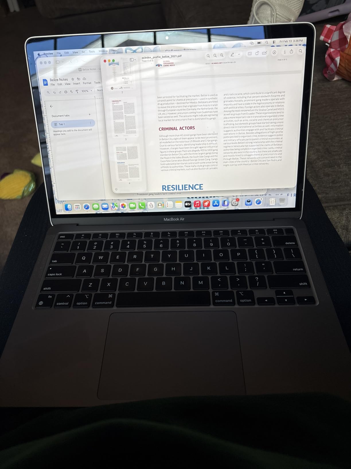 Late 2020 Apple MacBook Air with Apple M1 Chip (13.3 inch, 8GB RAM, 128GB SSD) Space Gray (Renewed) customer photo 1