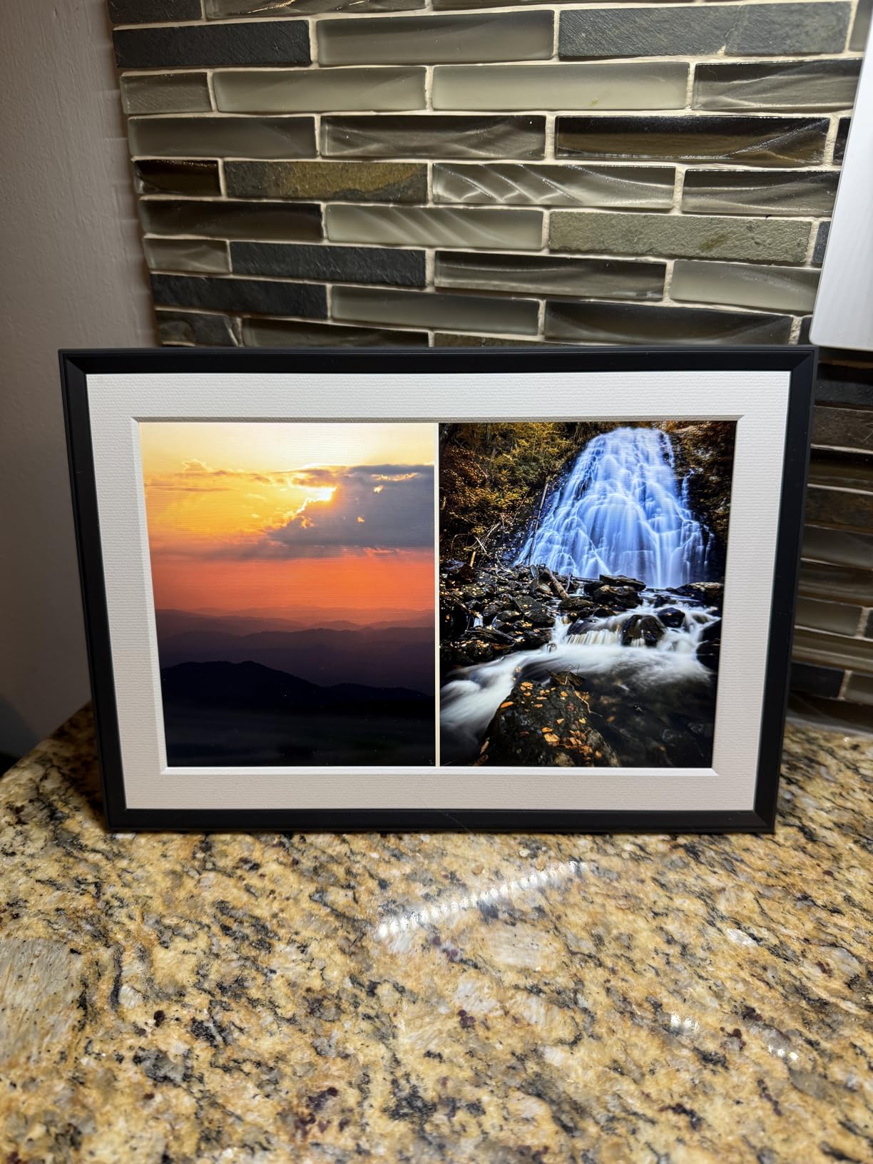 Aura Carver HD WiFi Digital Picture Frame, 10.1 Aura Carver HD WiFi Digital Picture Frame, 10.1