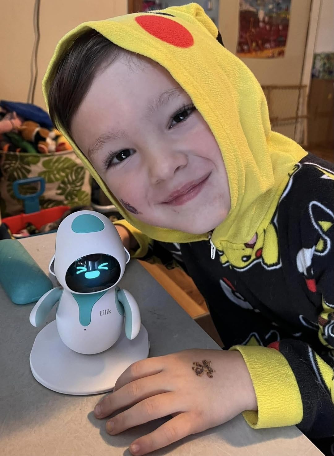 ENERGIZE LAB Eilik – Cute Robot Pets for Kids and Adults, Your Perfect Interactive Companion at Home or Workspace, Unique Gifts for Girls & Boys. - Customer Photo 2