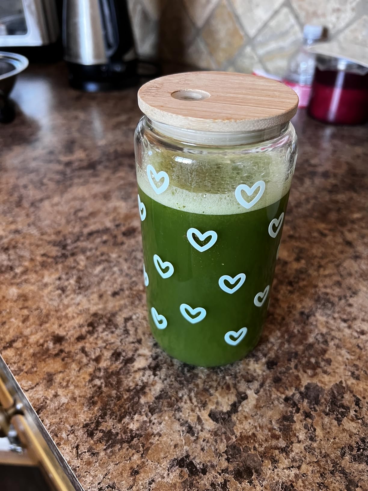 AMZCHEF Cold Press Masticating Juicer Machine - 90% Yield Reverse System, Quiet Motor for Home & Breakfast, 3-Step Clean with Brush, Includes 50+ Juice Recipes - Customer Photo 1