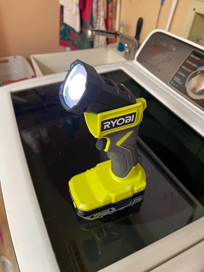 RYOBI PCL660B ONE+ 18V Cordless LED Flash Light (Tool Only) customer photo 1