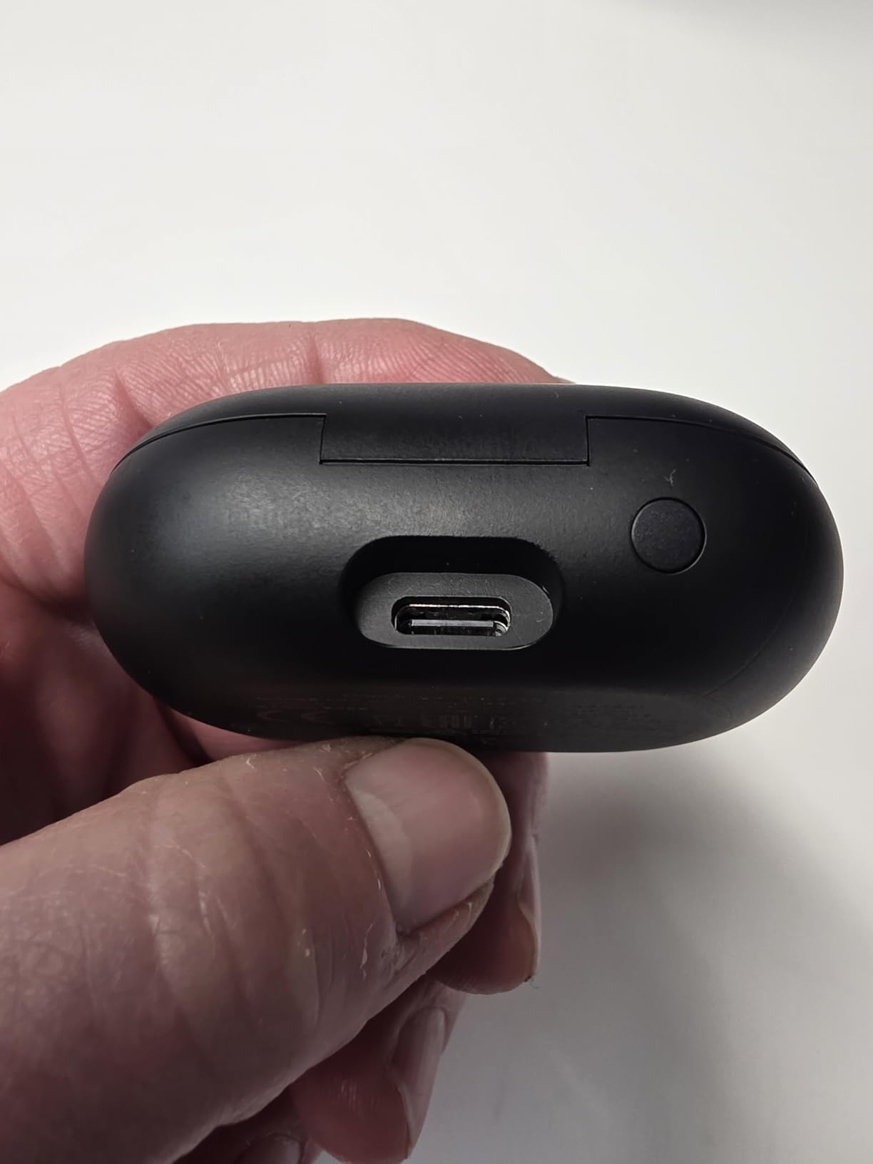Soundcore by Anker Space A40 Adaptive Active Noise Cancelling Wireless Earbuds, Reduce Noise by Up to 98%, Ultra Long 50H Playtime, 10H Single Playtime, Hi-Res Sound, Comfortable Fit, Wireless Charge customer photo 2