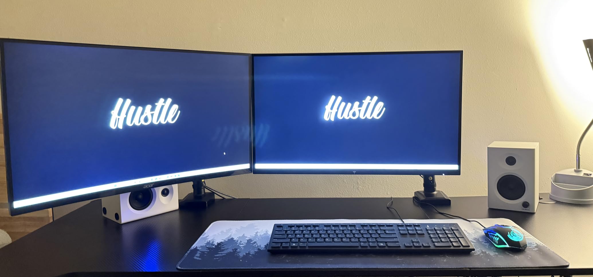 KTC 27 inch Gaming Monitor, 1440P Curved Monitor, 180Hz, 144Hz, 2K, 1500R, 1ms, FreeSync/G-Sync Compatible | H27S17 customer photo 2