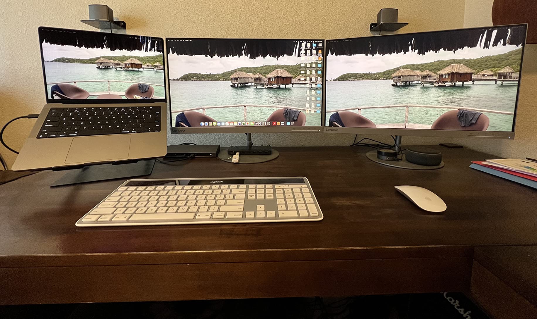 Satechi 11 in 1 Thunderbolt 4 USB C Docking Station, 100W Charging, Dual 4K/60Hz displays, 3 Thunderbolt Ports, 3 USB-A 3.2 Ports, USB-A 2.0 Port, SD Card Reader for MacBook Air/Pro M5/M4, Mac/Windows Customer Review Satechi 11 in 1 Thunderbolt 4 USB C Docking Station, 100W Charging, Dual 4K/60Hz displays, 3 Thunderbolt Ports, 3 USB-A 3.2 Ports, USB-A 2.0 Port, SD Card Reader for MacBook Air/Pro M5/M4, Mac/Windows - Customer Photo 2