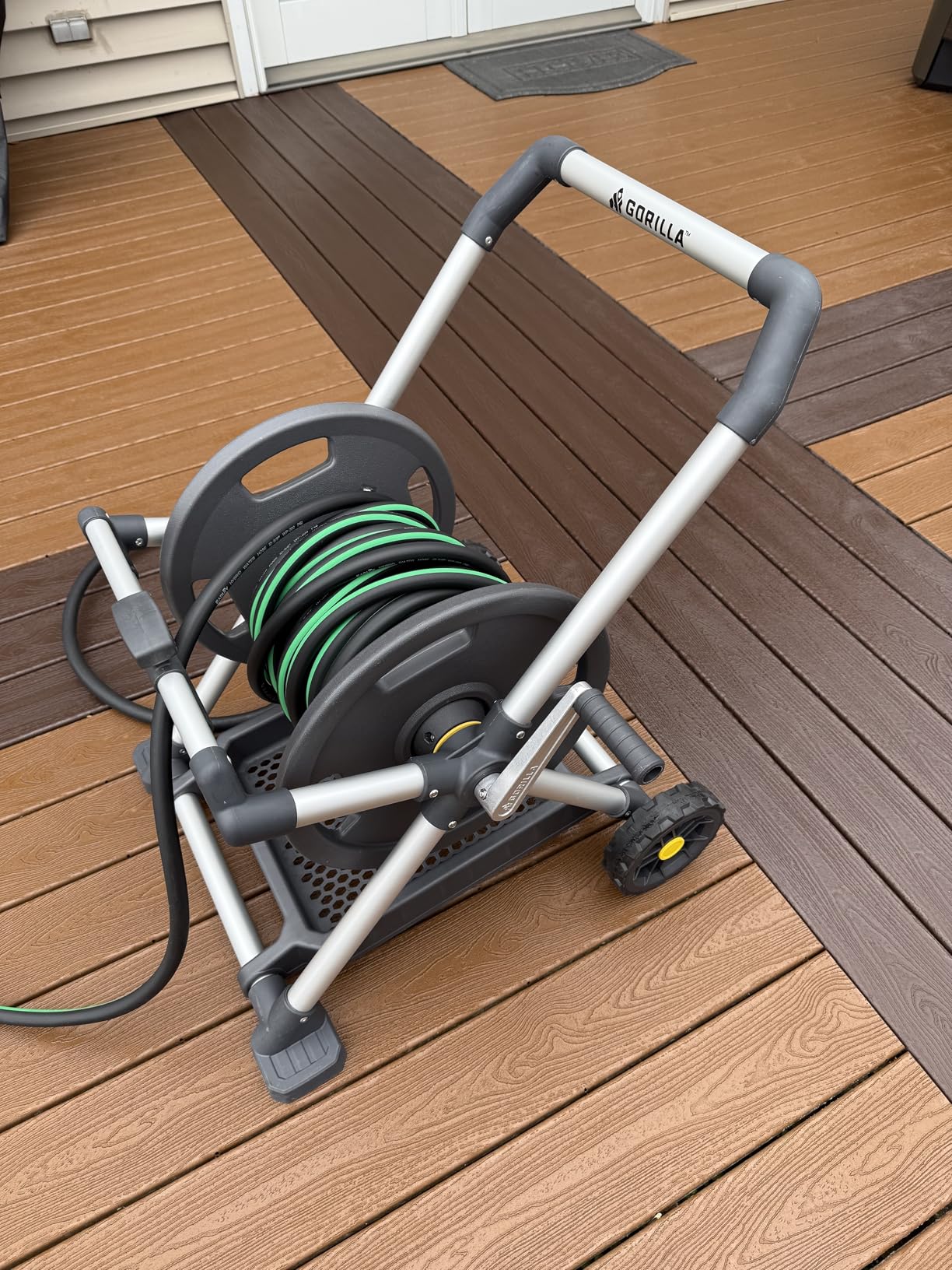 Gorilla 200' Aluminum Zero-Rust Upright Hose Reel Customer Review Gorilla 200' Aluminum Zero-Rust Upright Hose Reel - Customer Photo 2